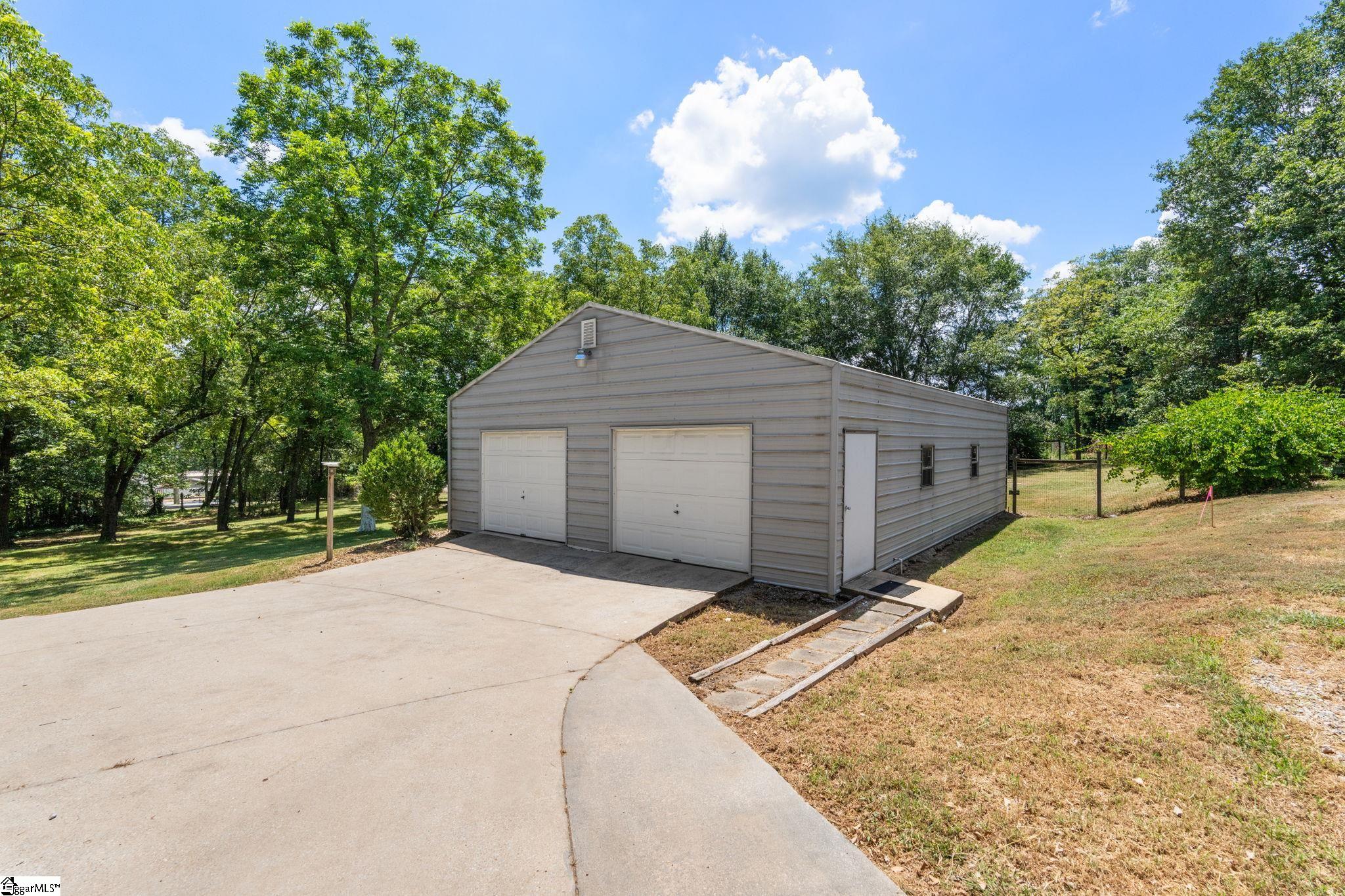 206 Ivydale Drive Greenville, SC 29609