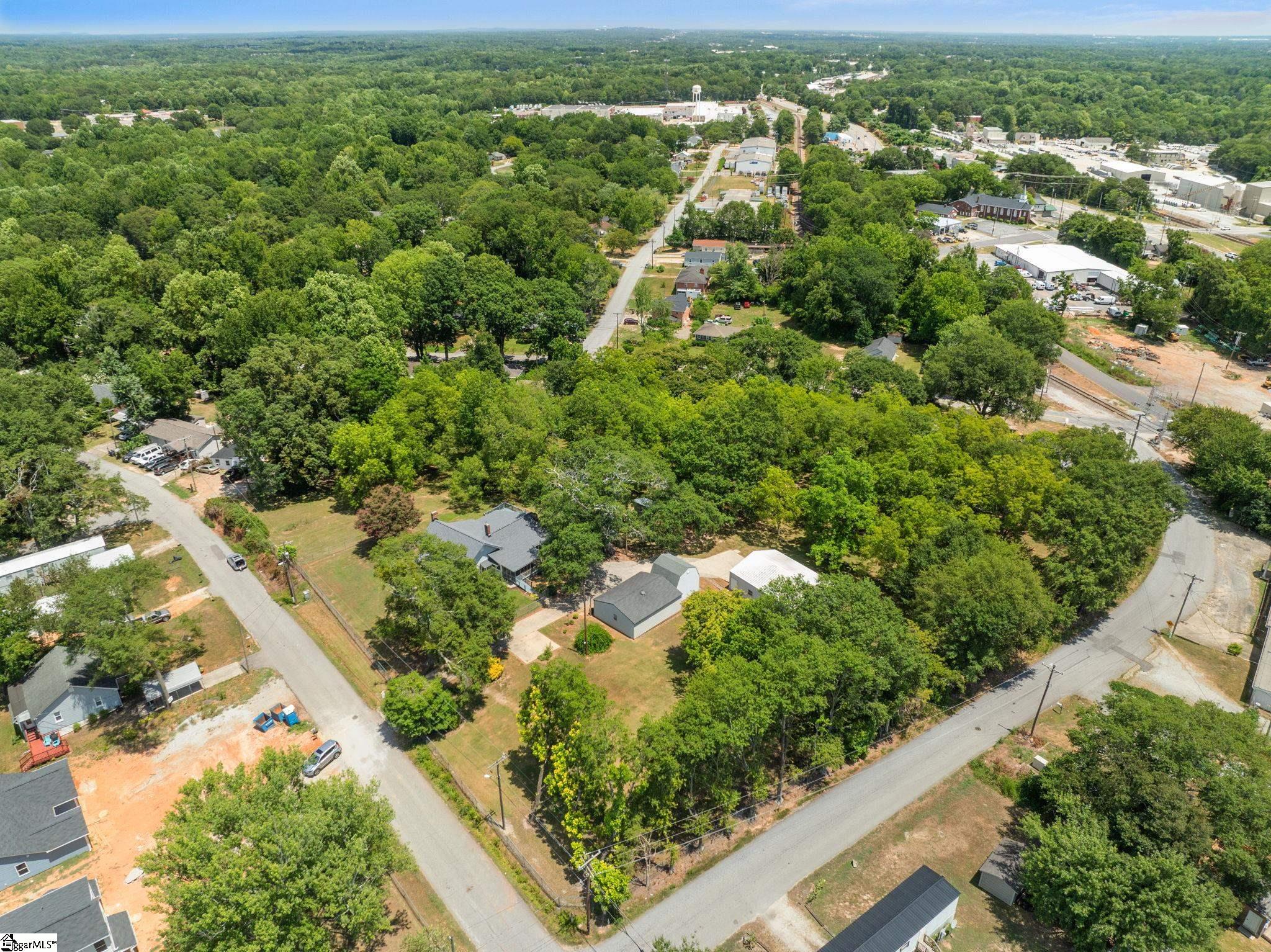 206 Ivydale Drive Greenville, SC 29609
