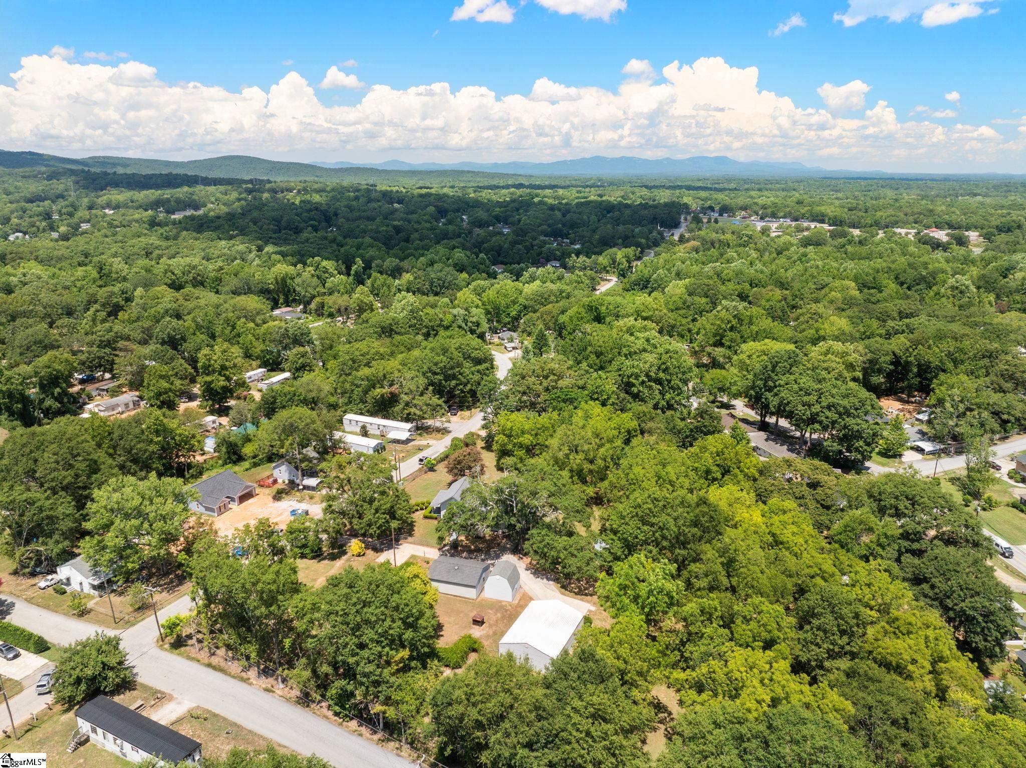 206 Ivydale Drive Greenville, SC 29609