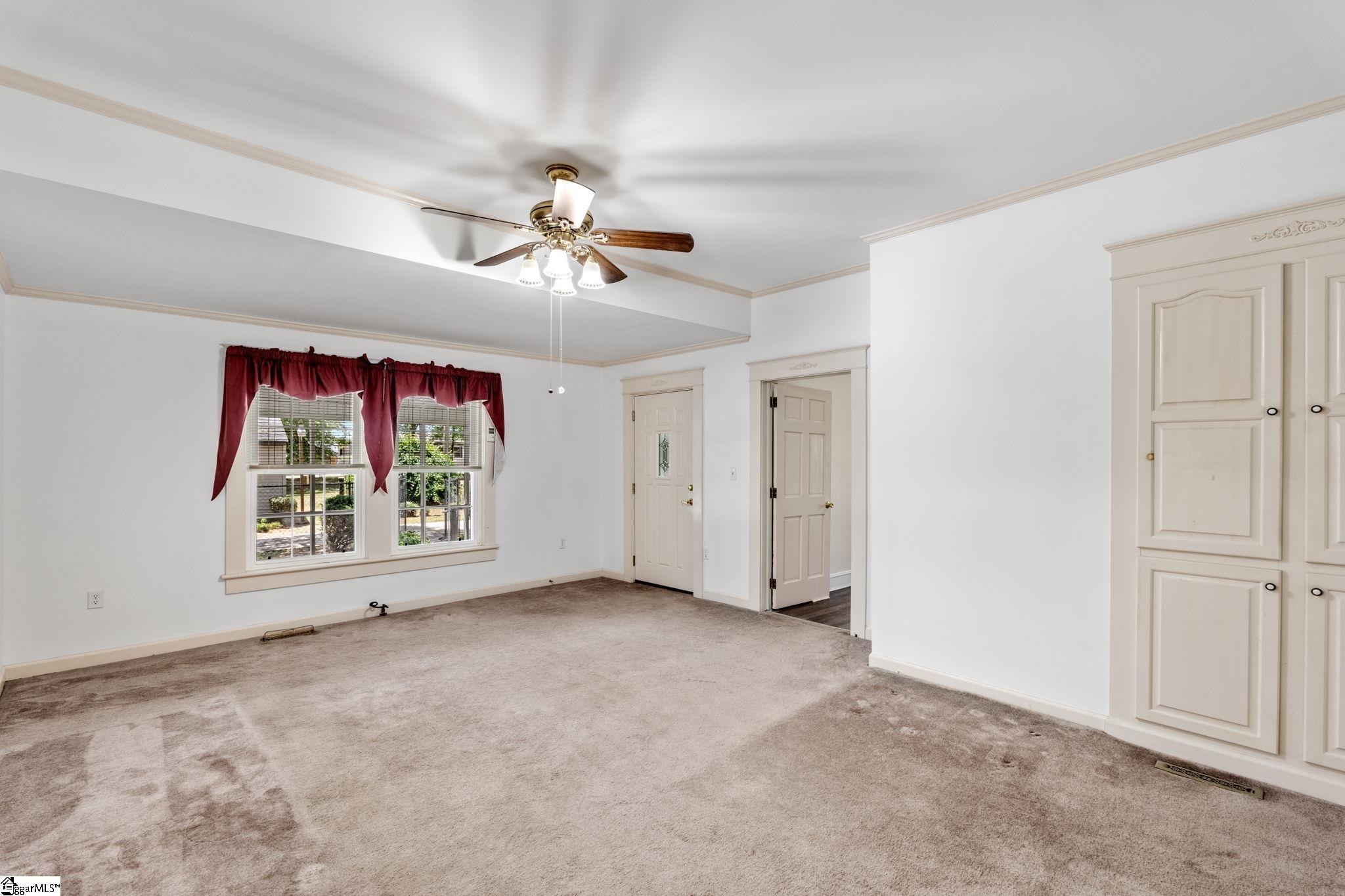 206 Ivydale Drive Greenville, SC 29609