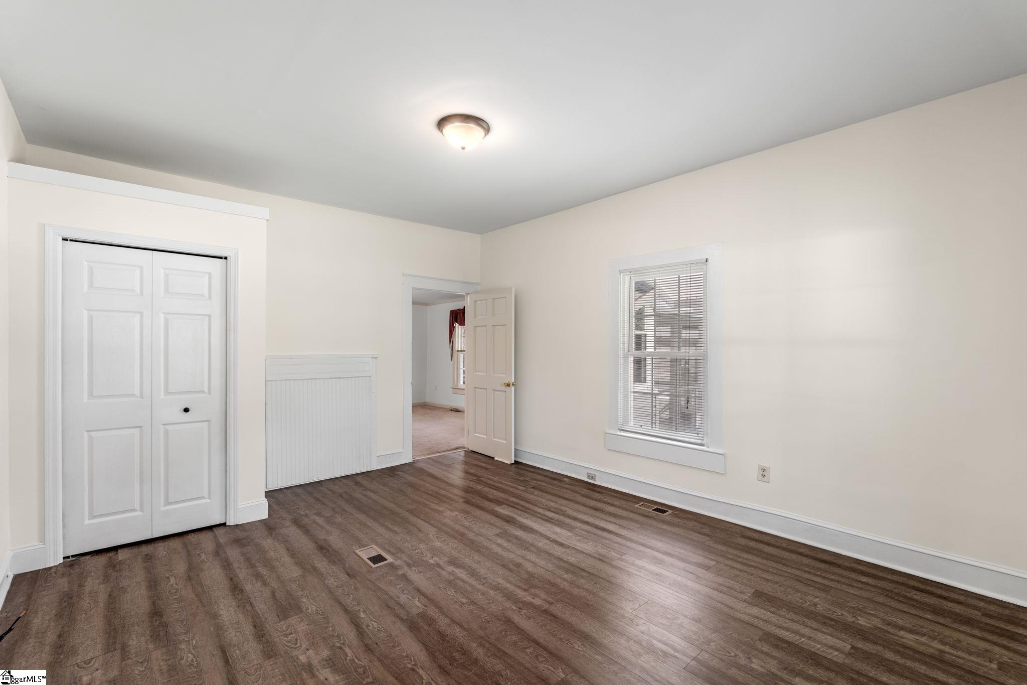 206 Ivydale Drive Greenville, SC 29609