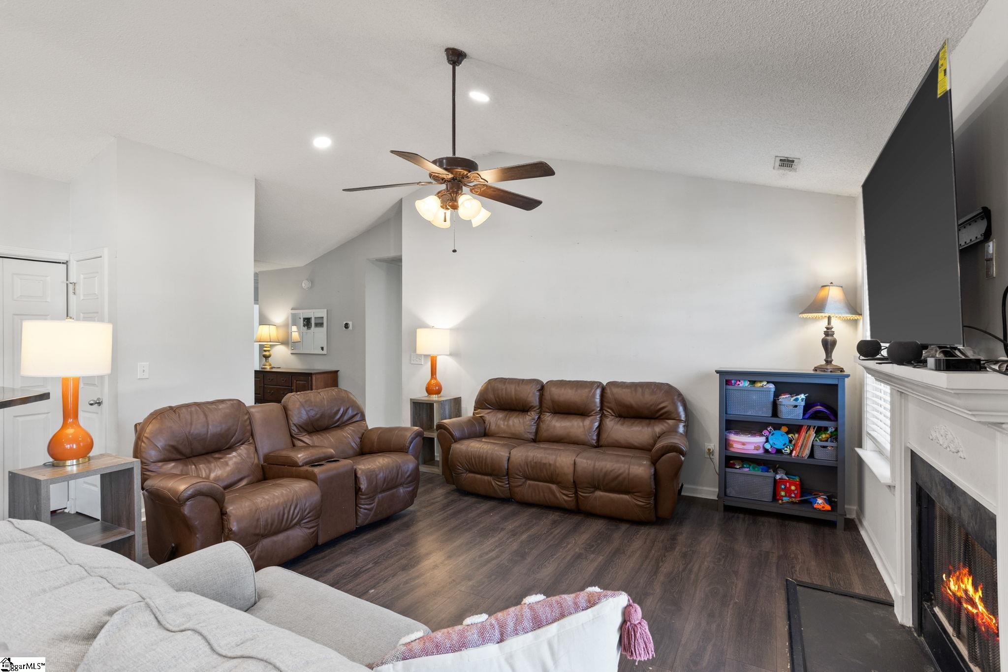 103 Canvasback Way Easley, SC 29642