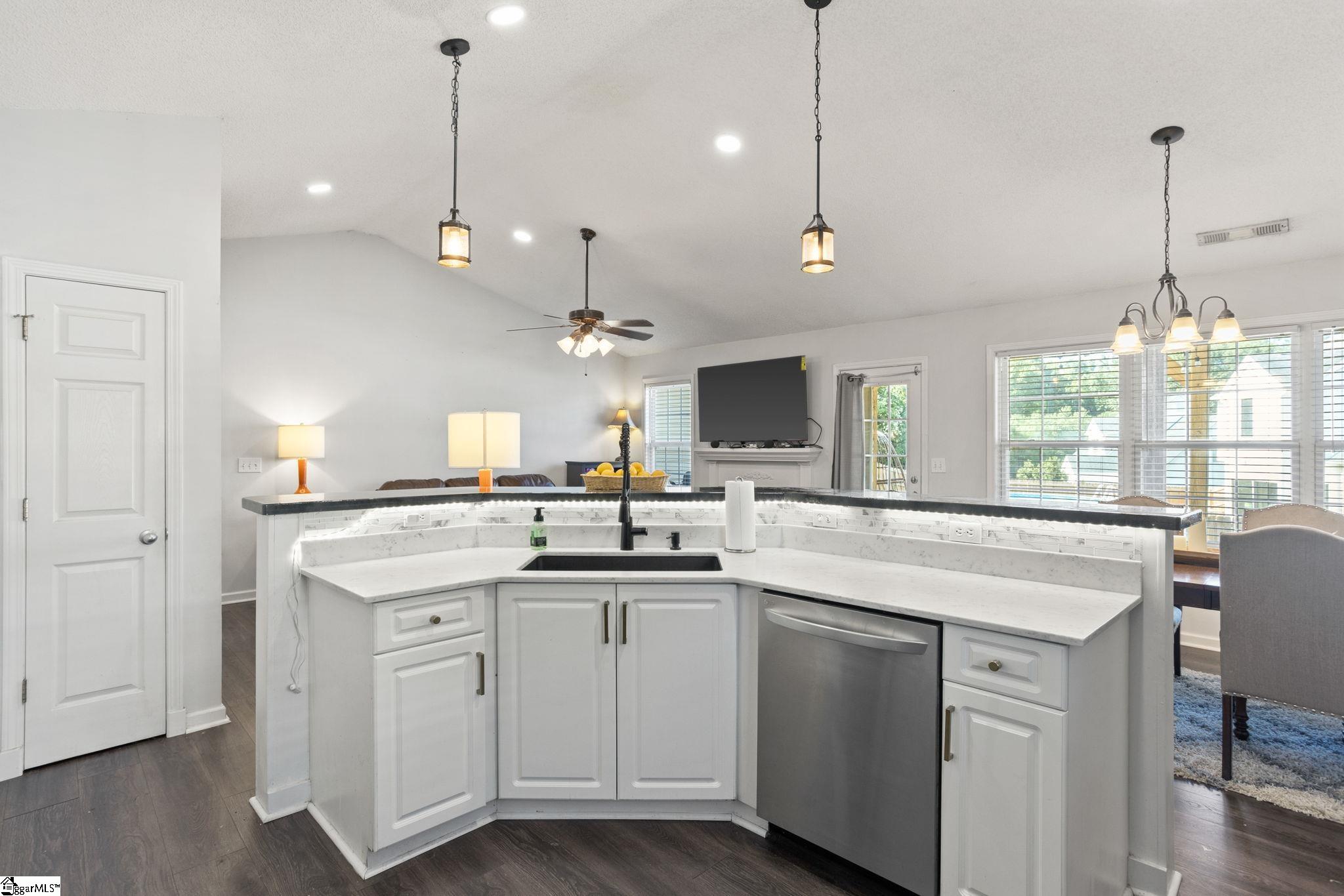 103 Canvasback Way Easley, SC 29642