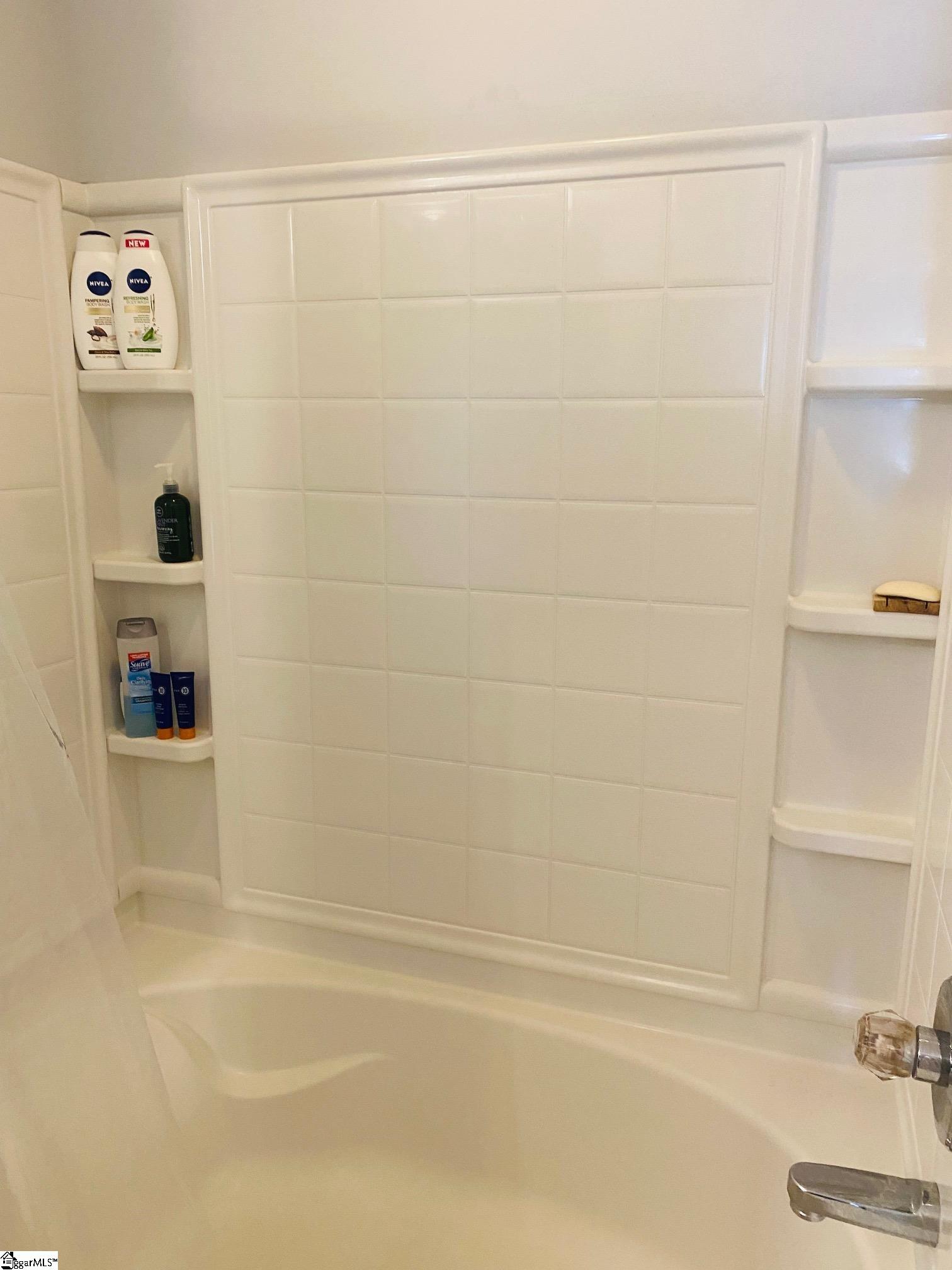 402 Chamonix Court Greenville, SC 29607-6208