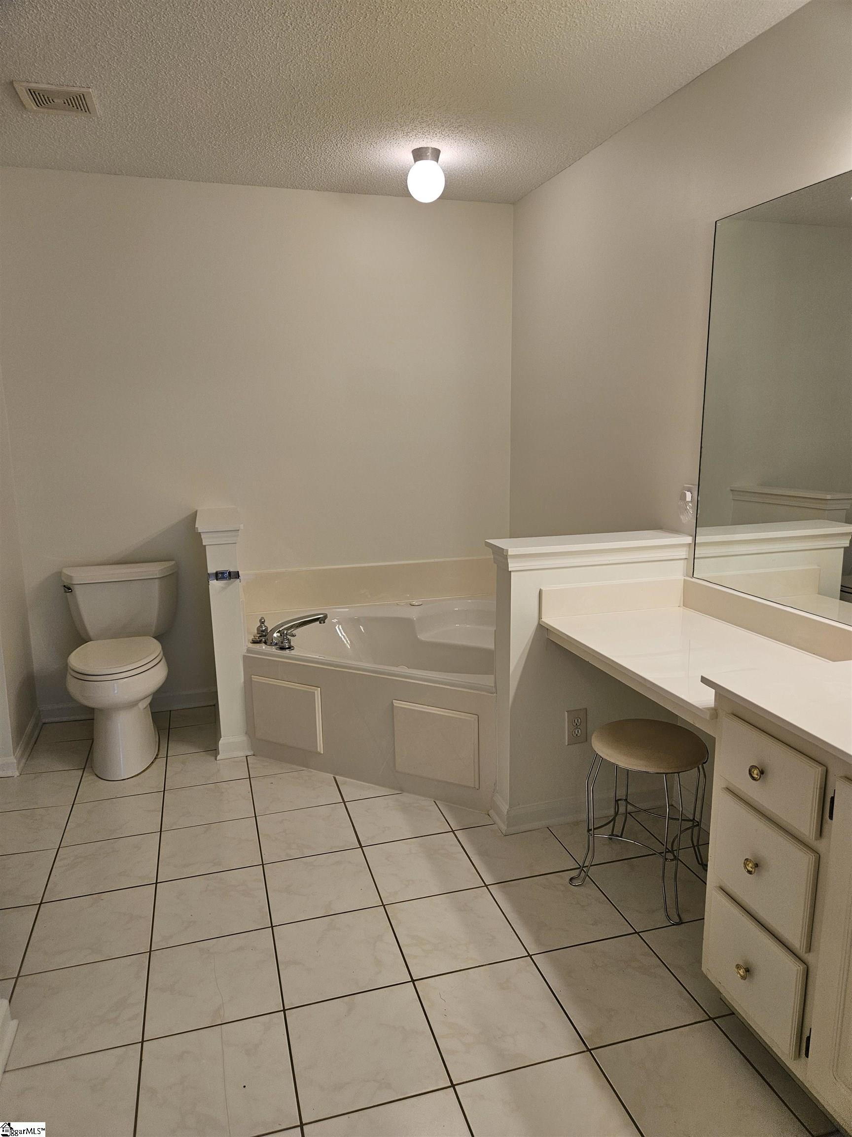 138 Dove Haven Drive Simpsonville, SC 29681
