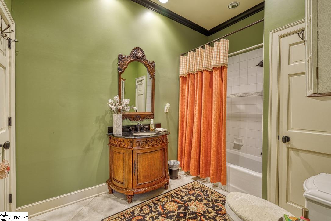 121 Montgomery Drive Spartanburg, SC 29302