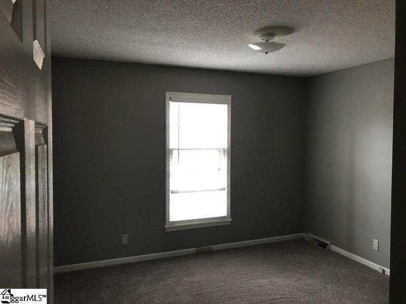 1003 Ikes Road Taylors, SC 29687-3874