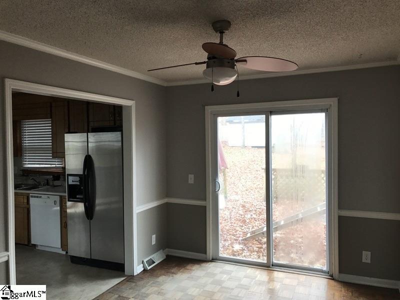1003 Ikes Road Taylors, SC 29687-3874