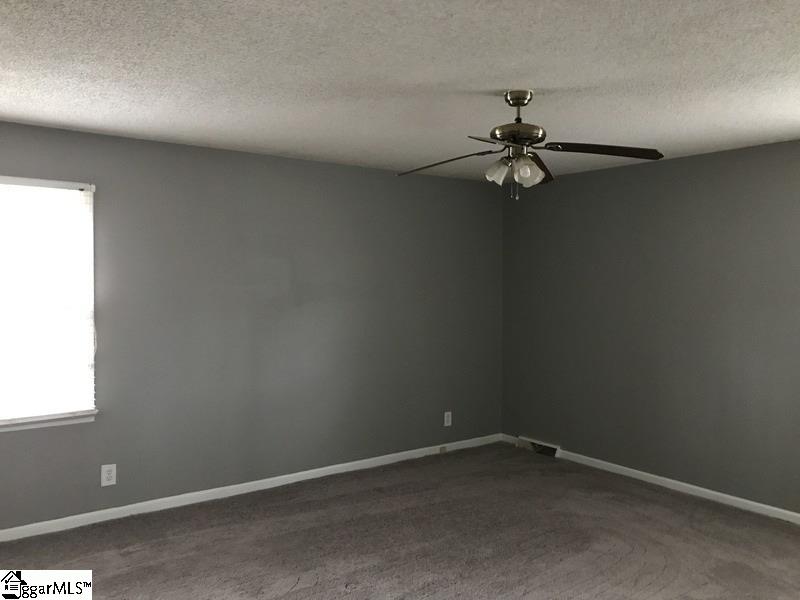 1003 Ikes Road Taylors, SC 29687-3874
