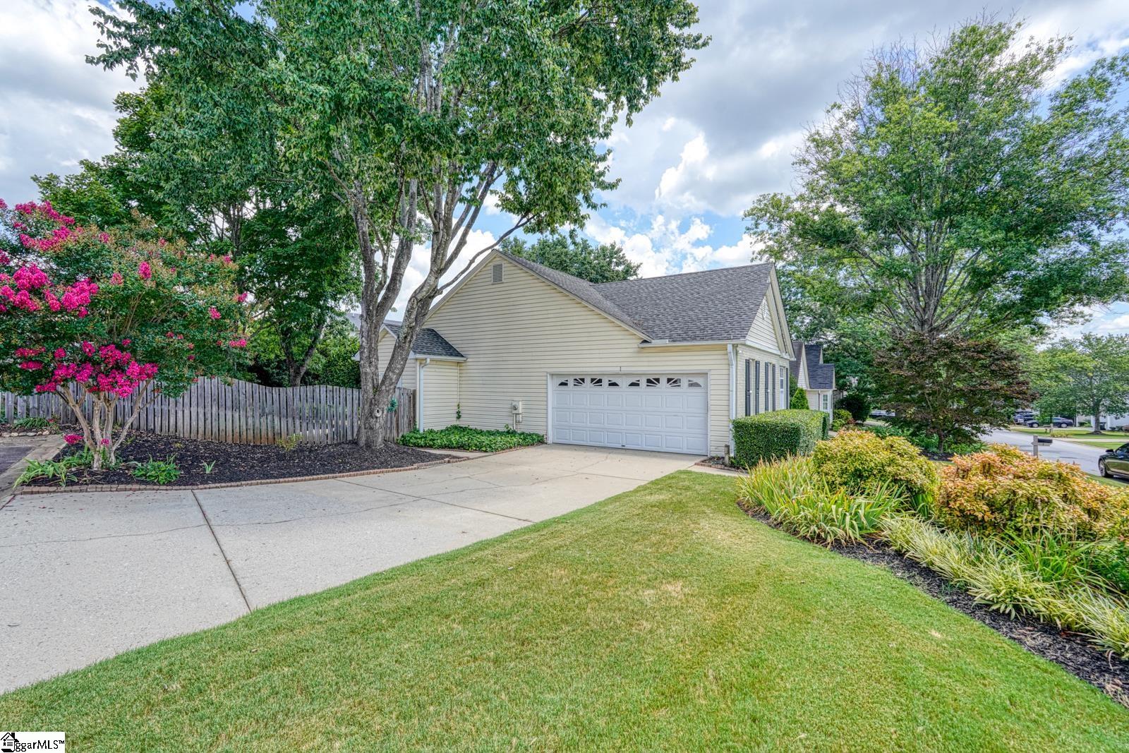 1 Candor Place Simpsonville, SC 29681