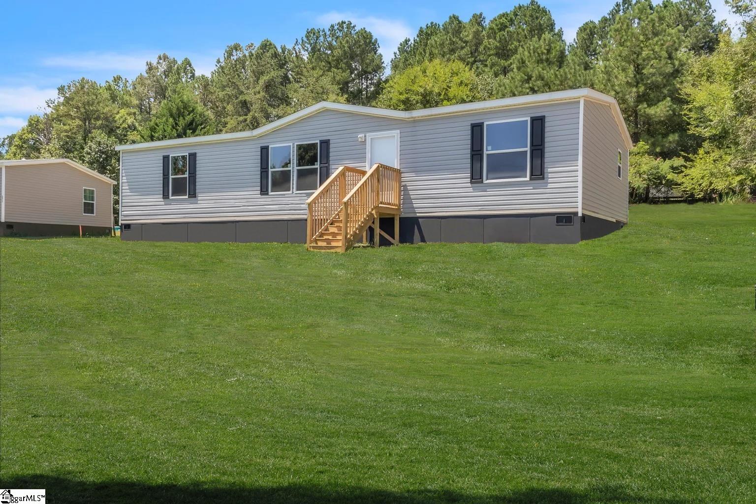 375 Griggs Road Six Mile, SC 29682