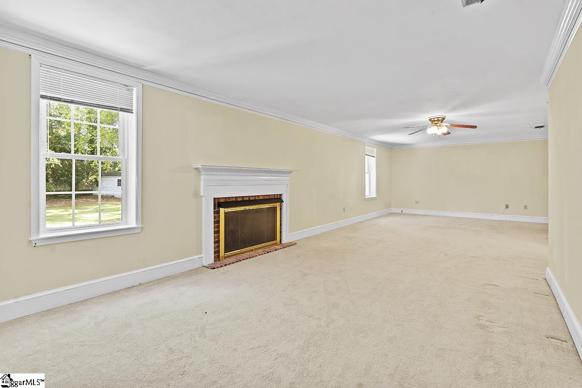 101 Longwood Lane Greenwood, SC 29646