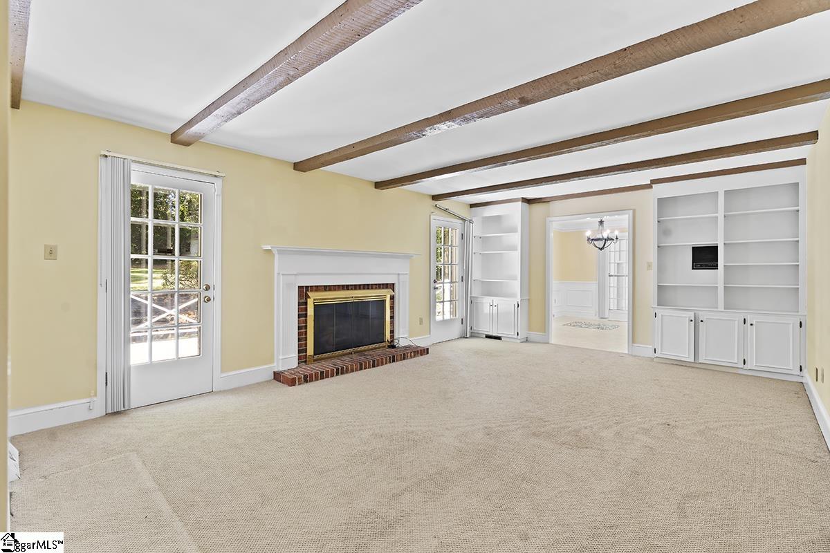 101 Longwood Lane Greenwood, SC 29646