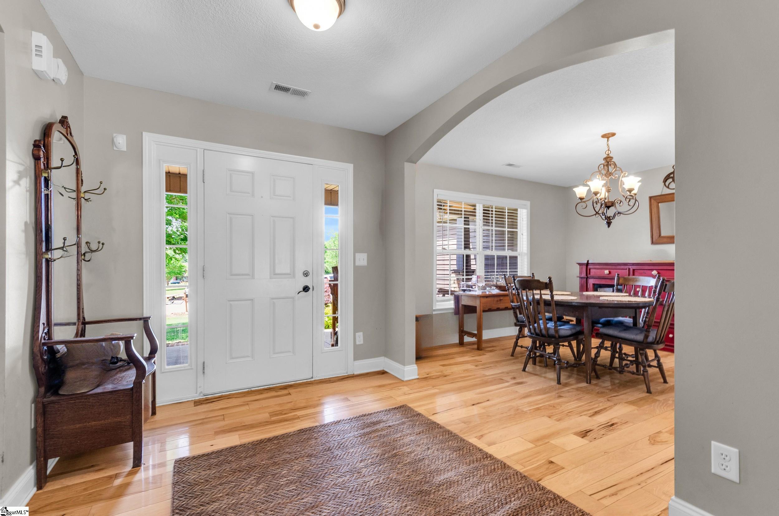 32 Berry Pine Court Taylors, SC 29687