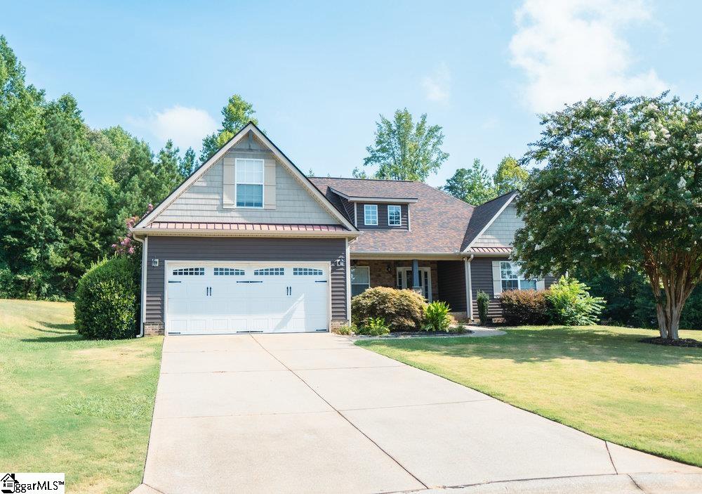 32 Berry Pine Court Taylors, SC 29687