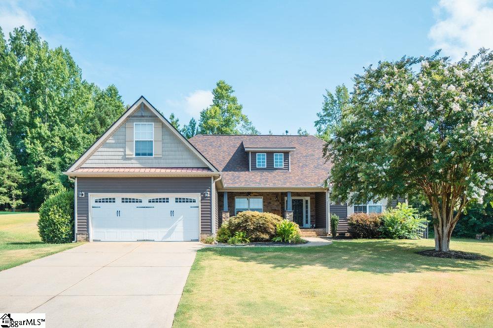 32 Berry Pine Court Taylors, SC 29687