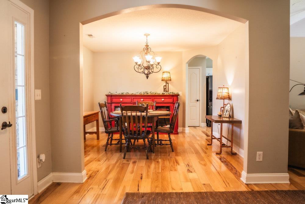 32 Berry Pine Court Taylors, SC 29687