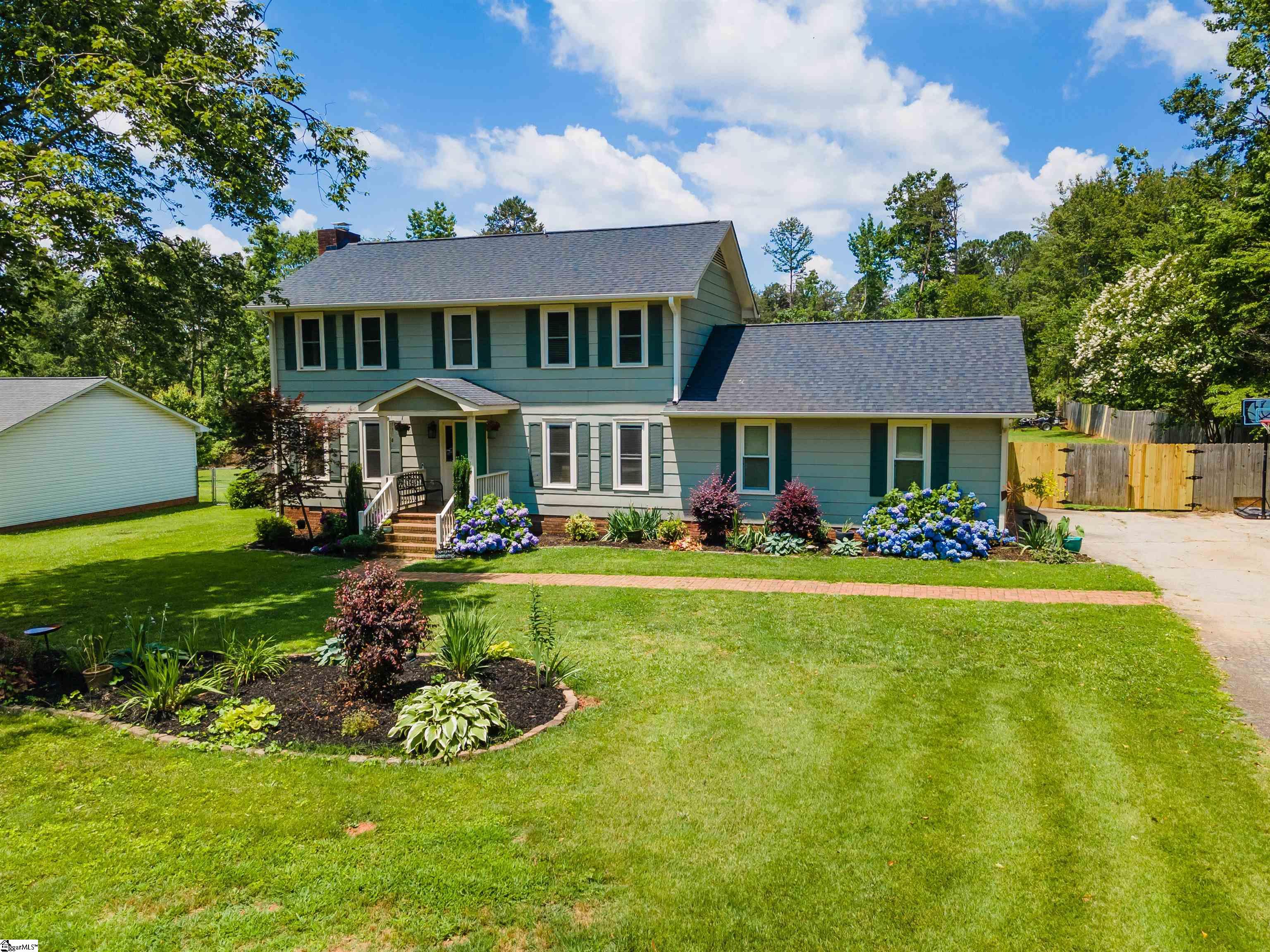 746 Gatewood Drive Roebuck, SC 29376-3300