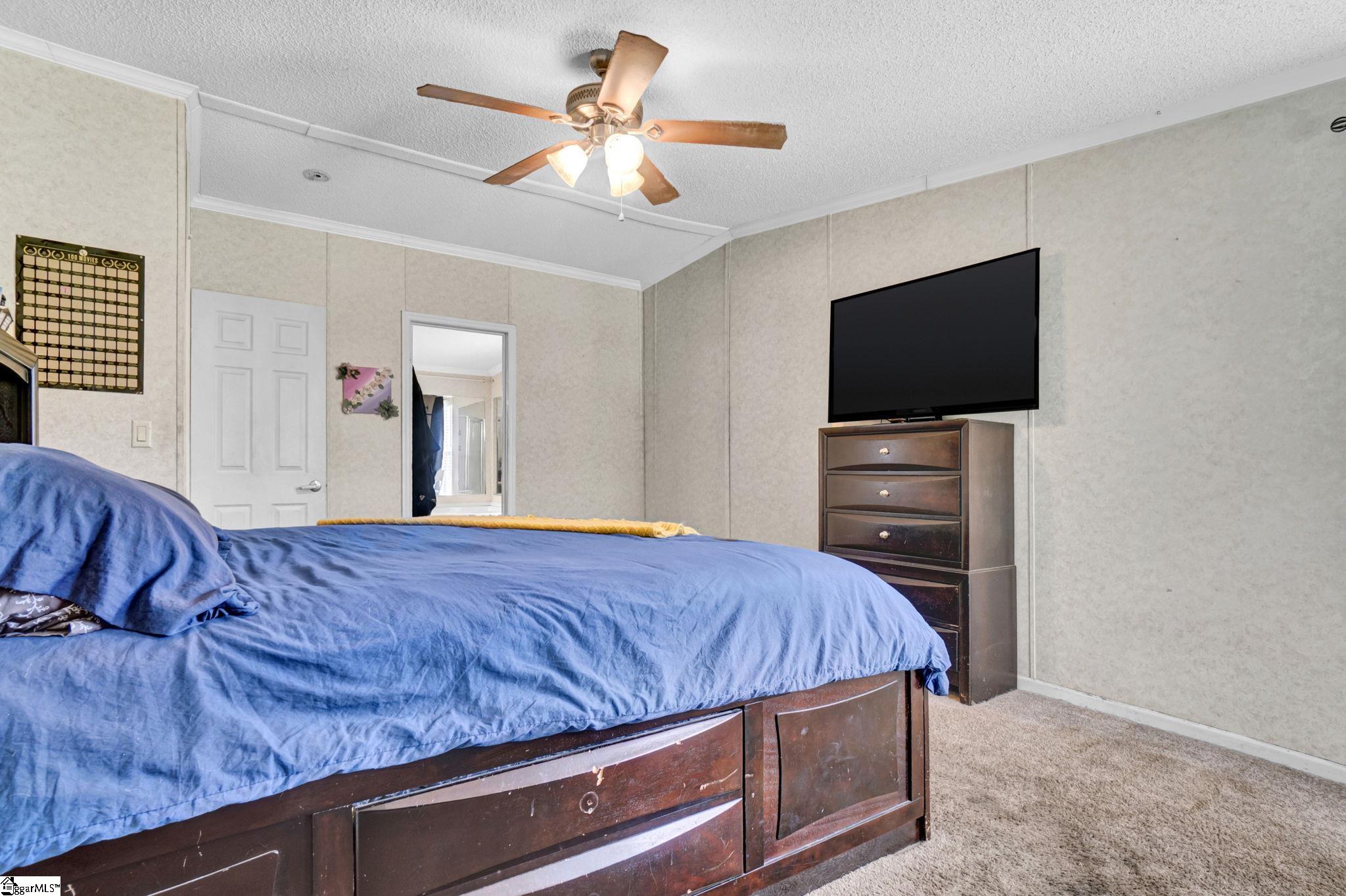 149 Pleasant Cove Drive Woodruff, SC 29388