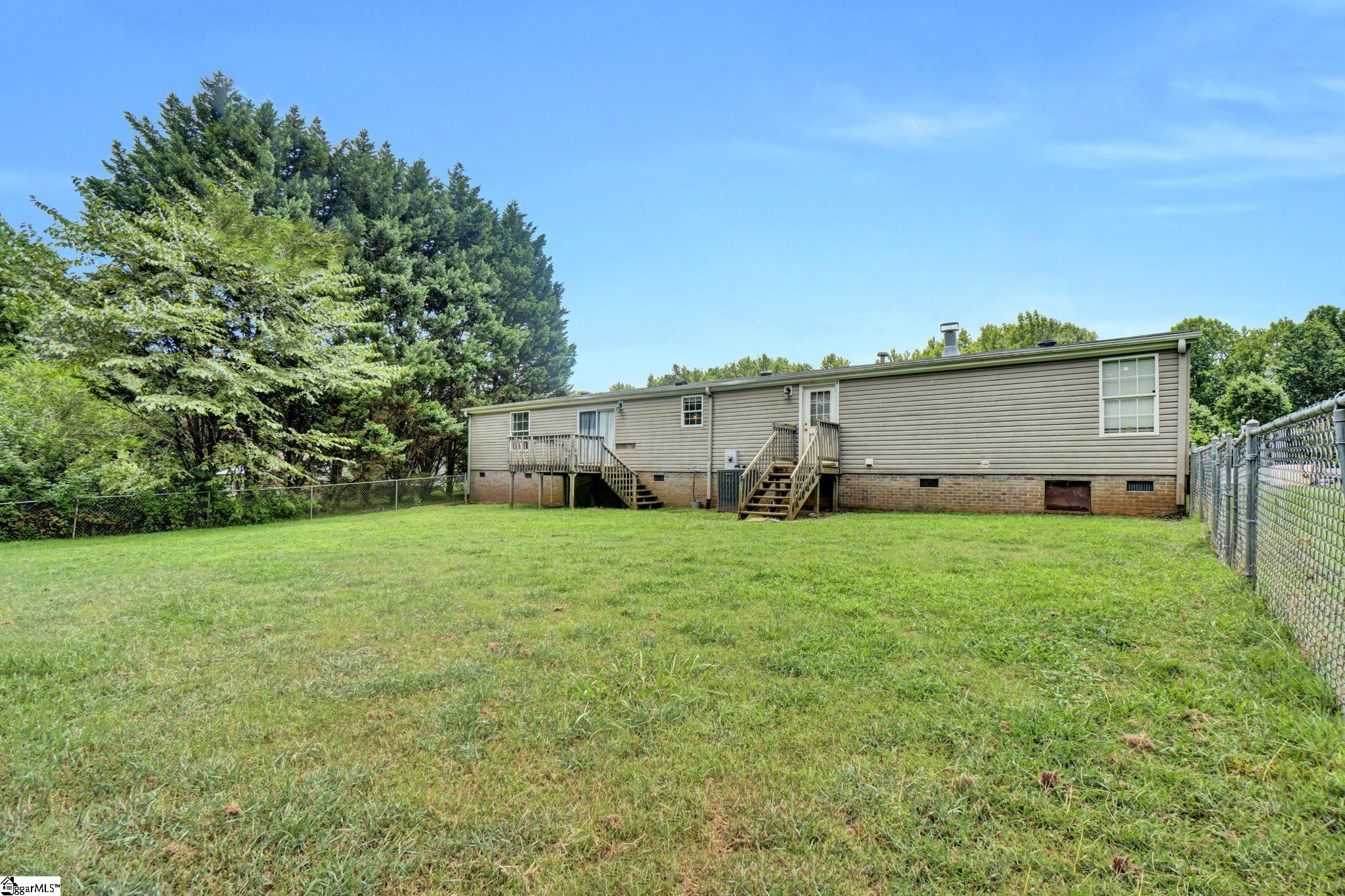149 Pleasant Cove Drive Woodruff, SC 29388