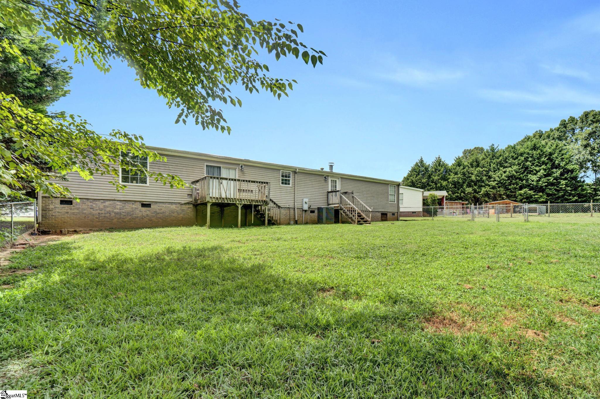 149 Pleasant Cove Drive Woodruff, SC 29388