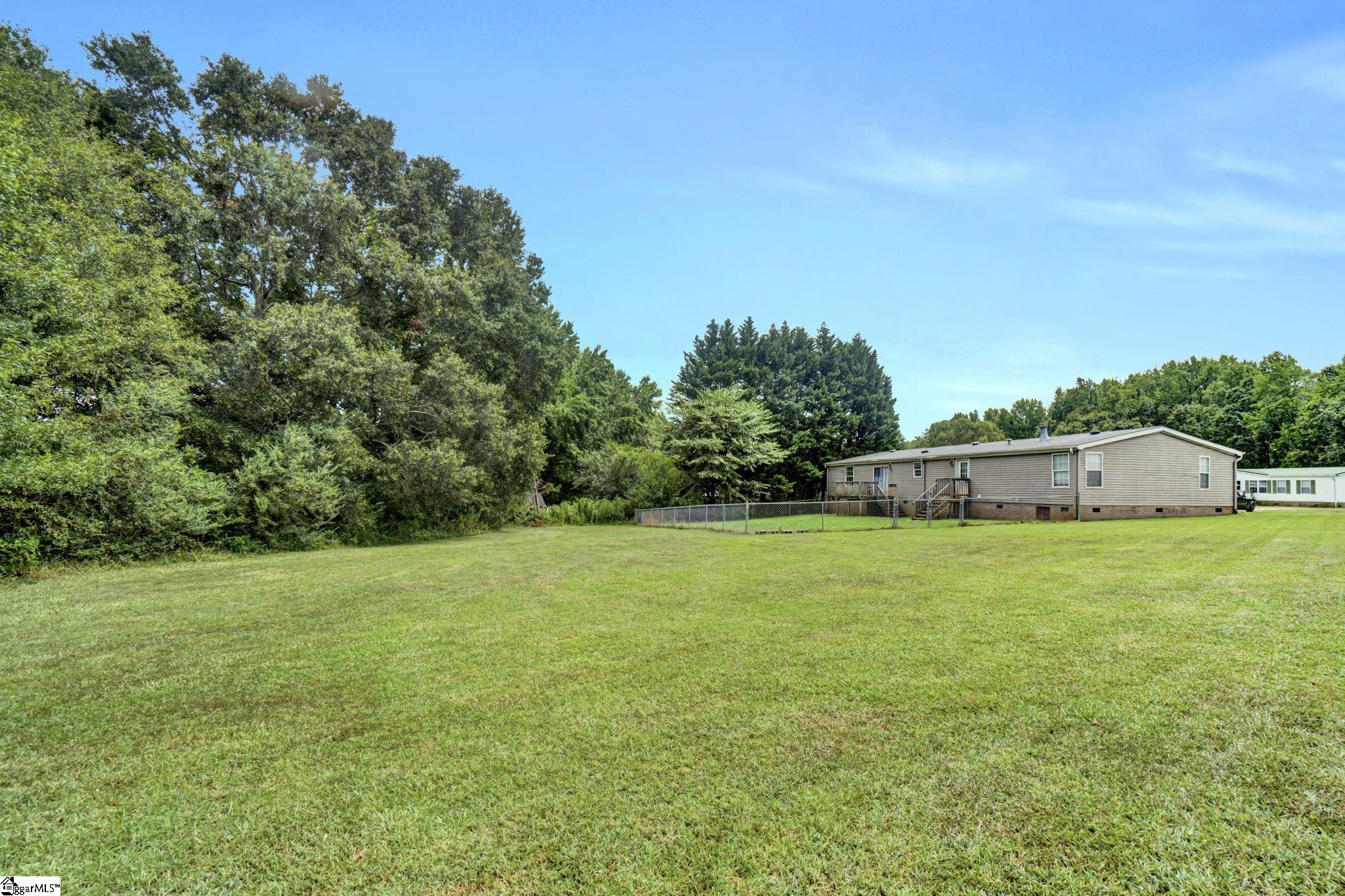 149 Pleasant Cove Drive Woodruff, SC 29388