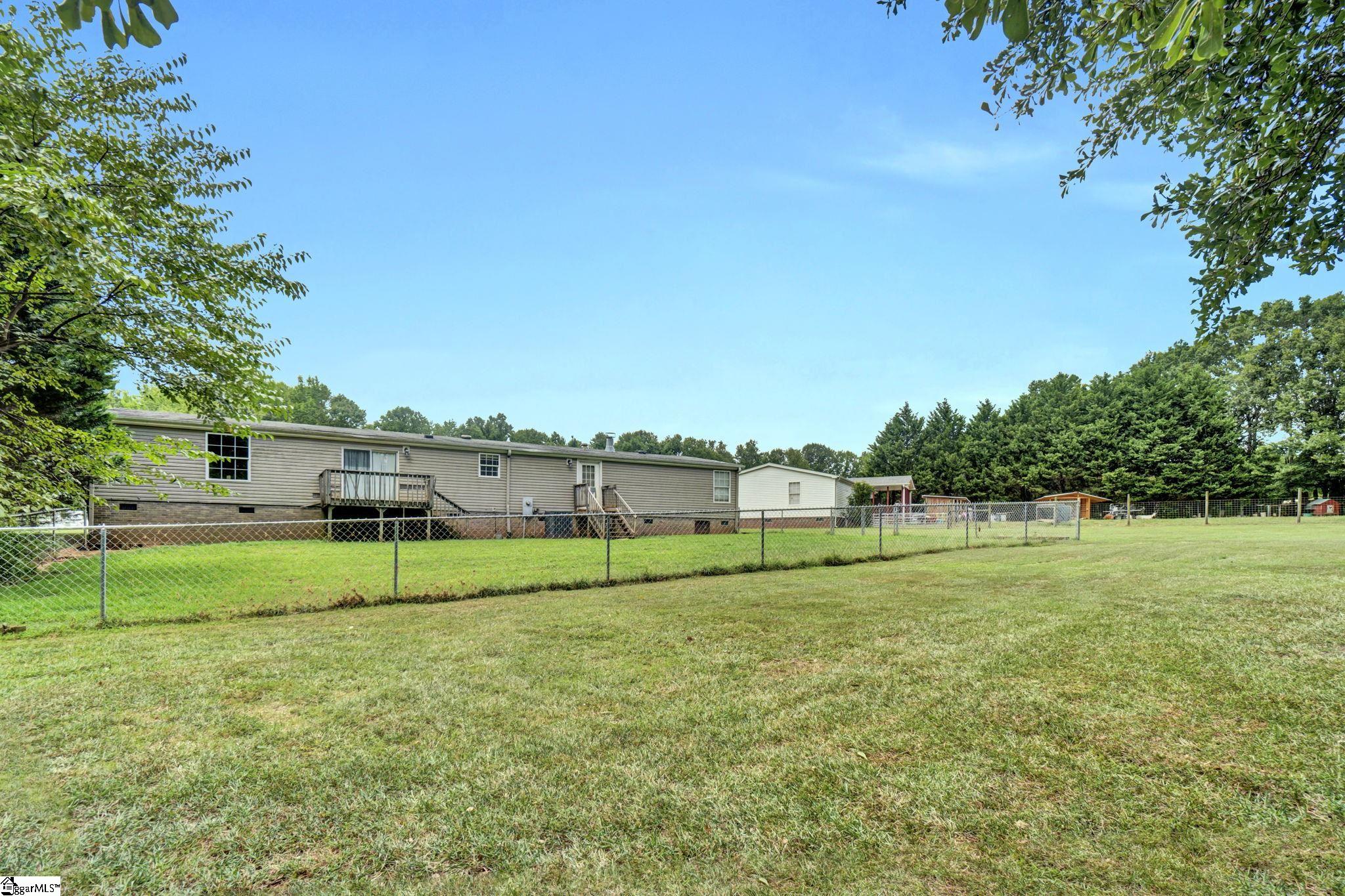 149 Pleasant Cove Drive Woodruff, SC 29388