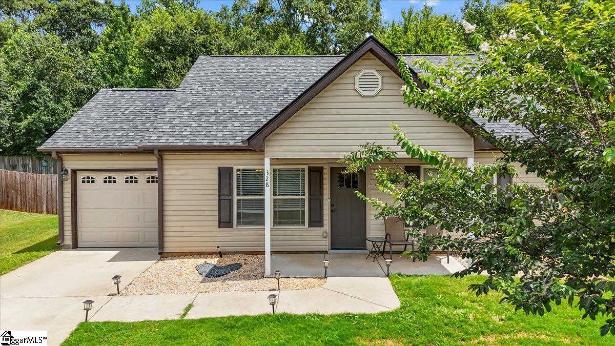 328 Bench Creek Place Roebuck, SC 29376