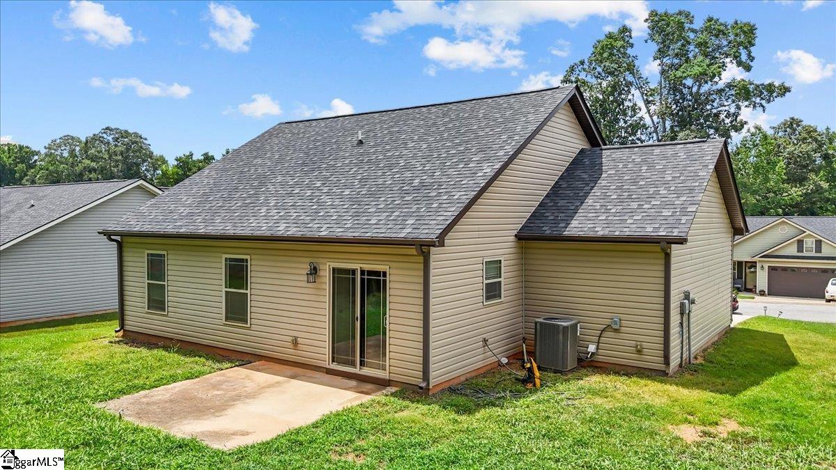 328 Bench Creek Place Roebuck, SC 29376