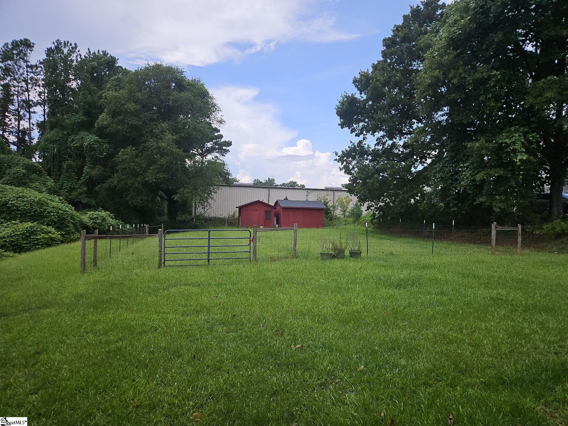 4612 Moorefield Memorial Highway Pickens, SC 29671