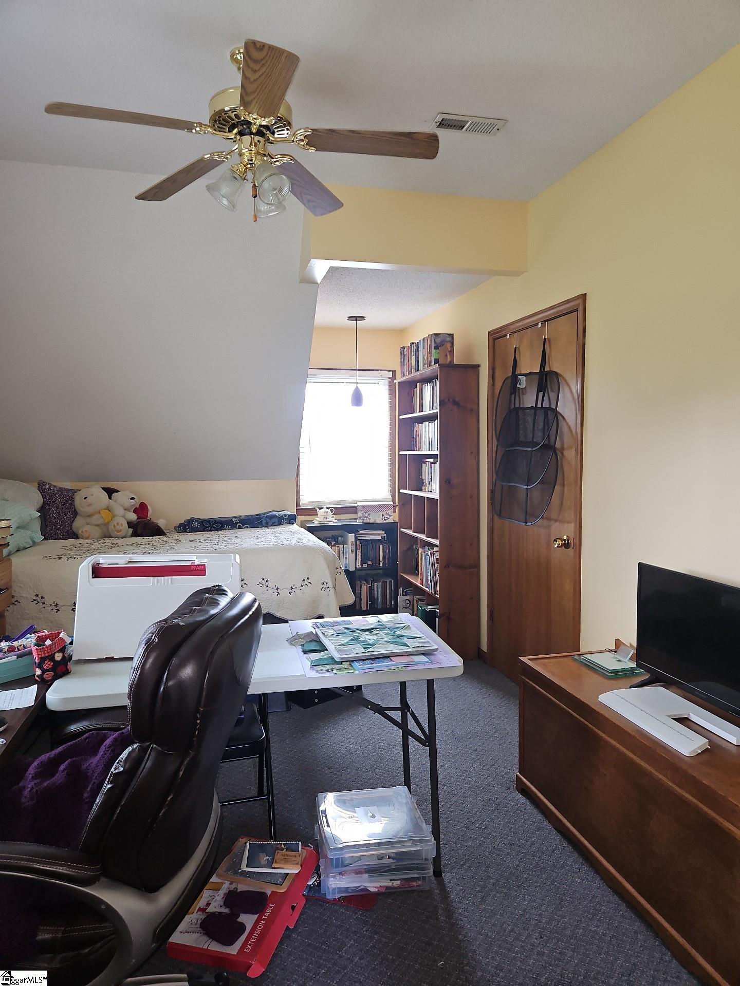 4612 Moorefield Memorial Highway Pickens, SC 29671