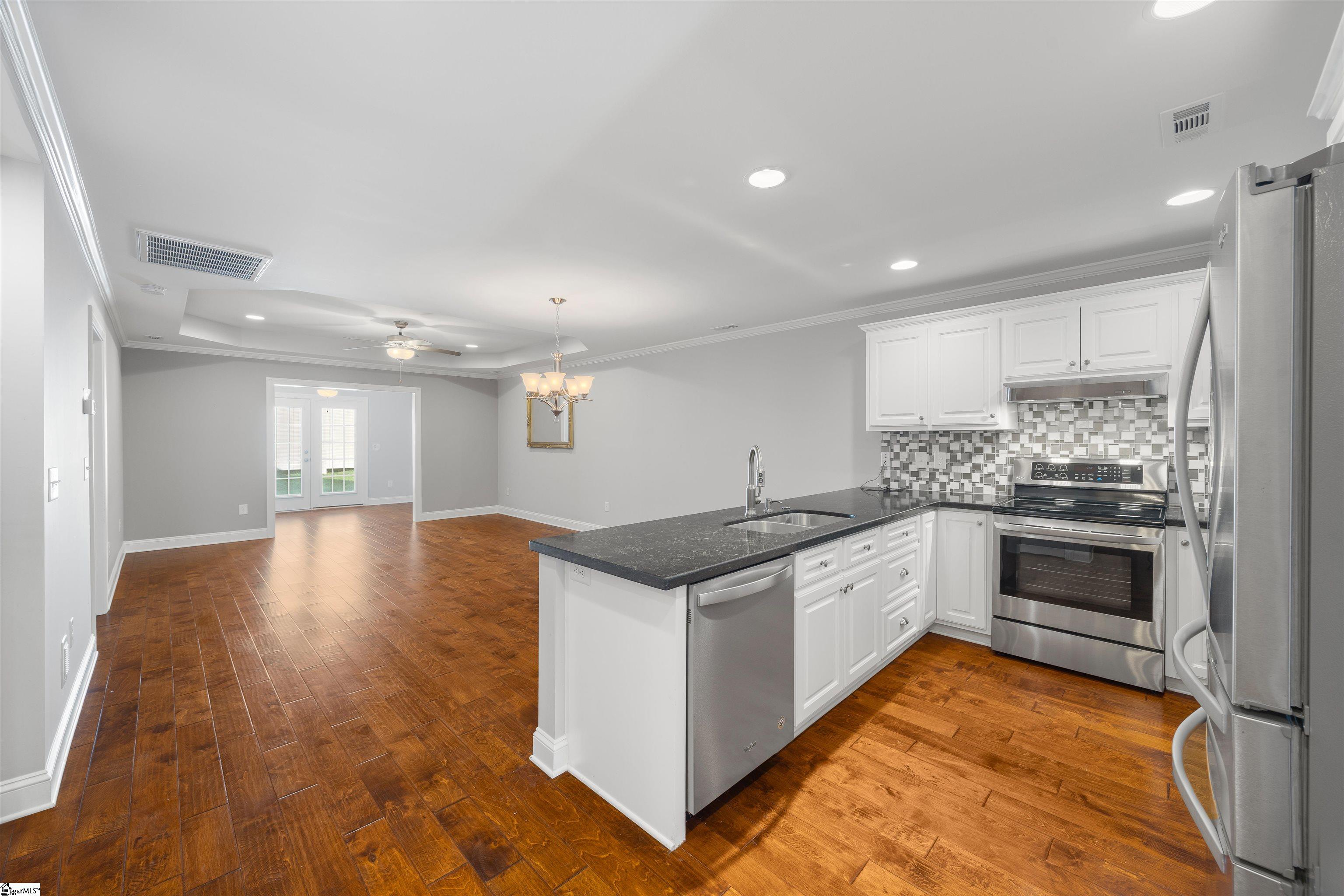 49 Eaglecrest Court Simpsonville, SC 29681