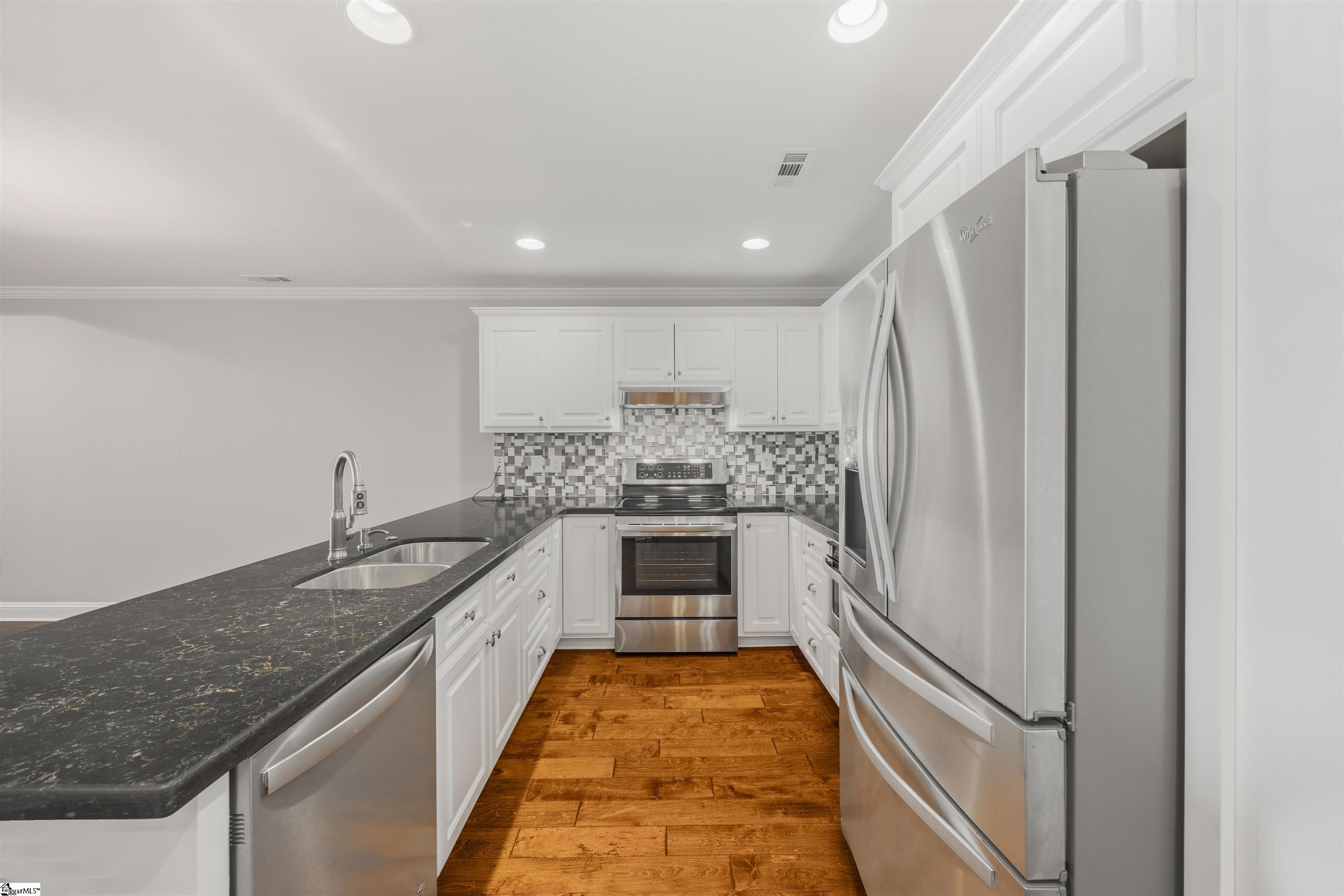 49 Eaglecrest Court Simpsonville, SC 29681