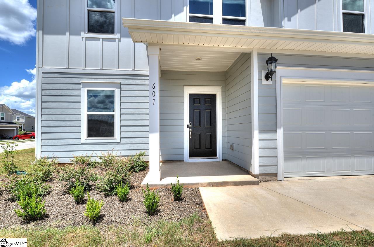601 Hollybank Street Fountain Inn, SC 29644