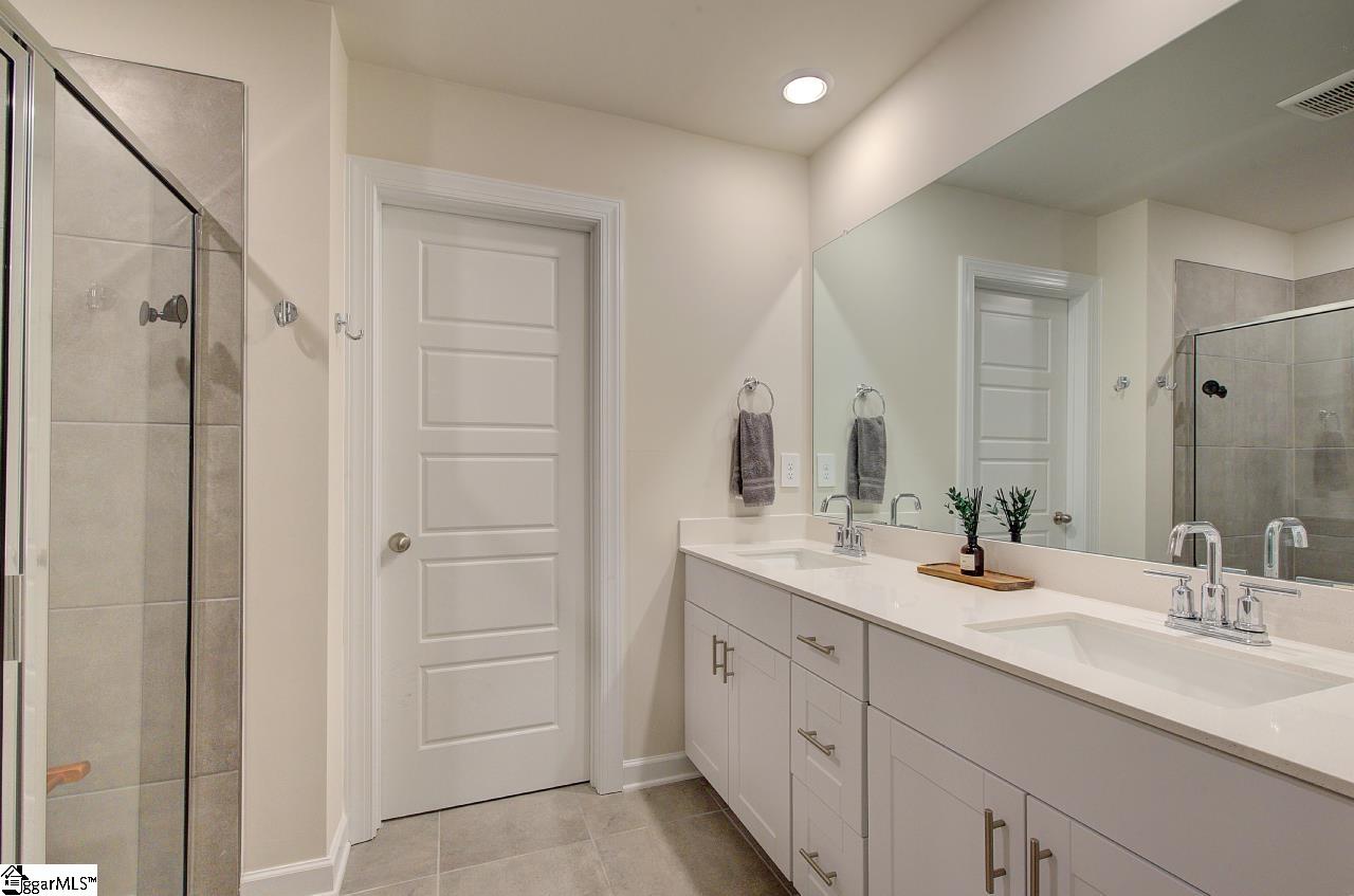 601 Hollybank Street Fountain Inn, SC 29644