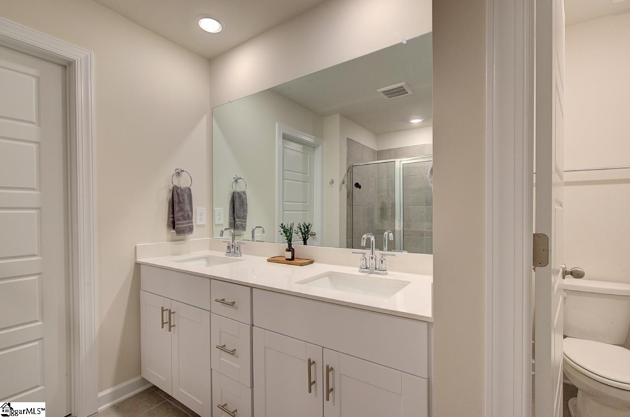 601 Hollybank Street Fountain Inn, SC 29644
