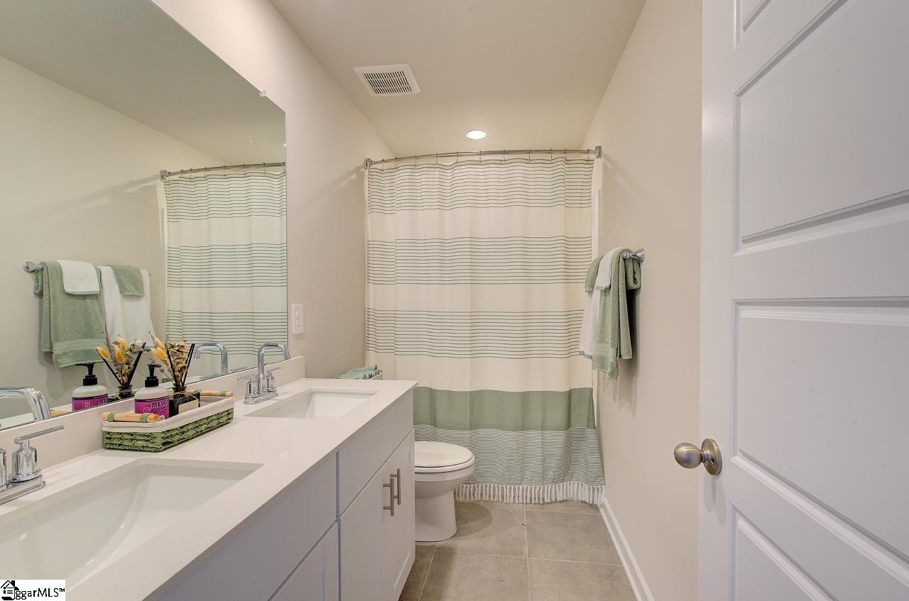 601 Hollybank Street Fountain Inn, SC 29644