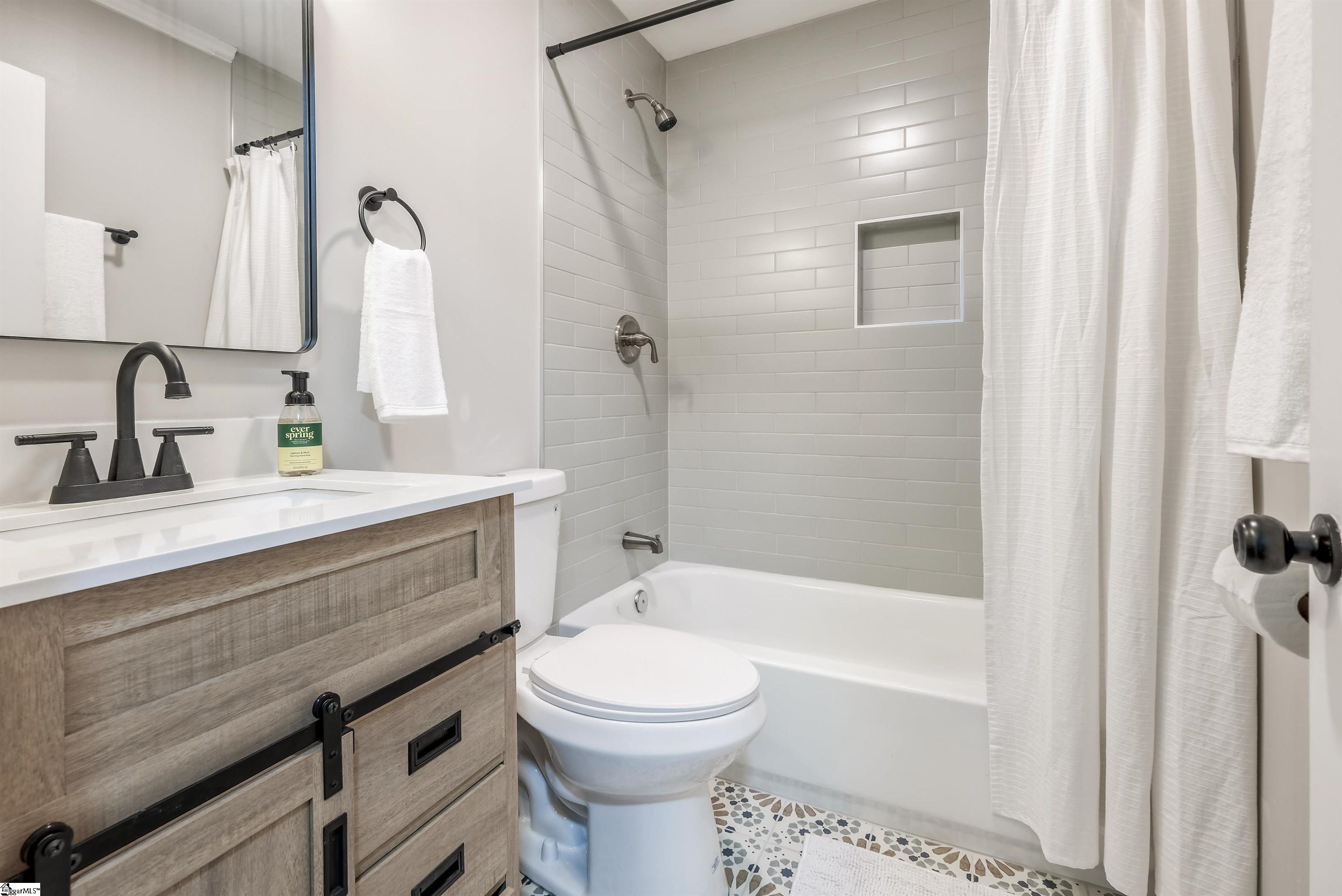 10 Spring Street Pelzer, SC 29669