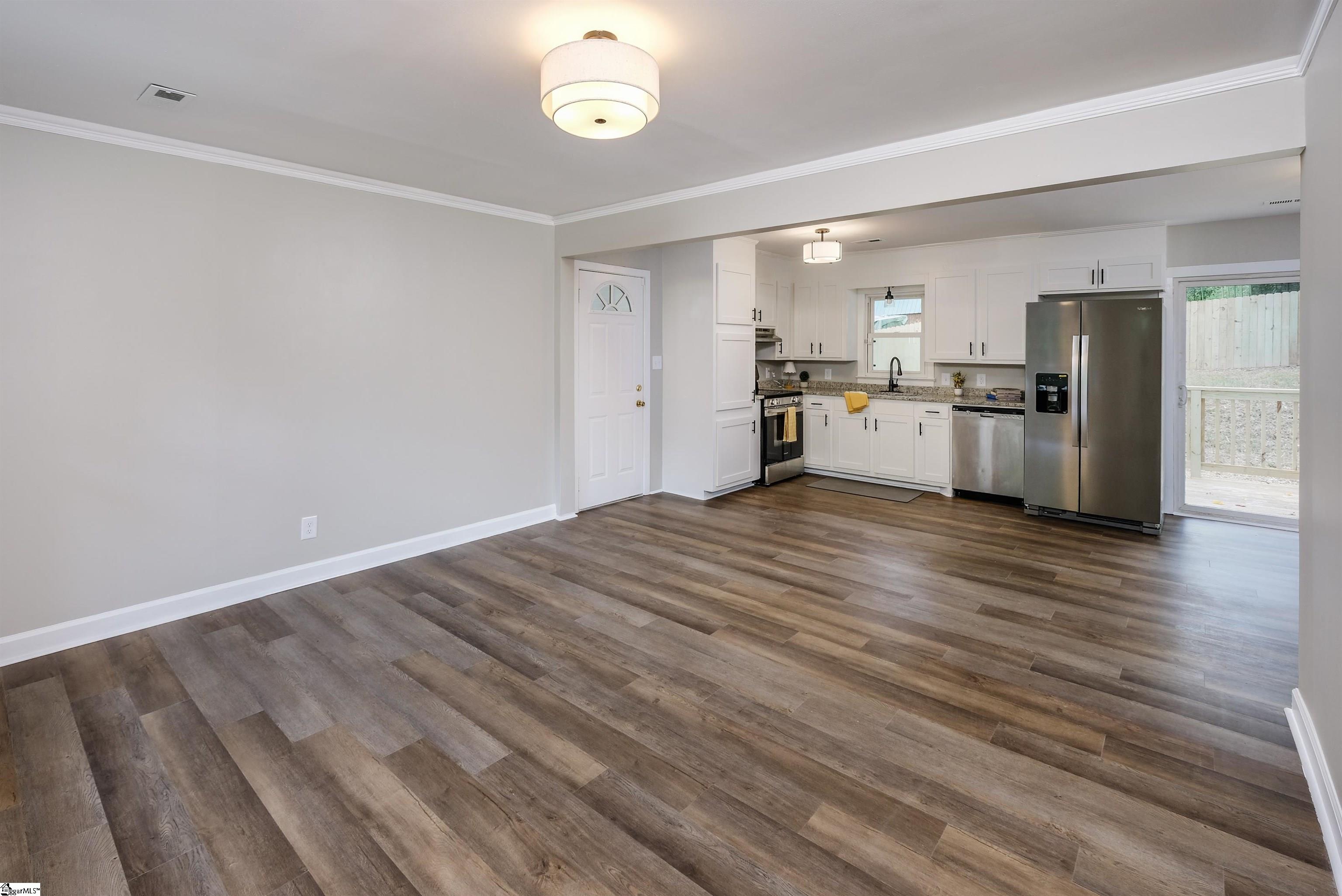 10 Spring Street Pelzer, SC 29669