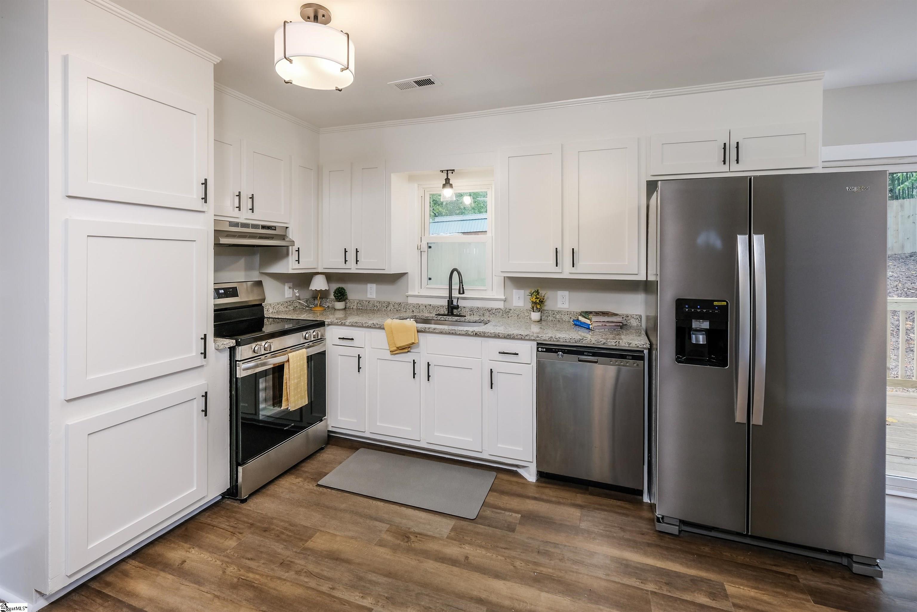 10 Spring Street Pelzer, SC 29669