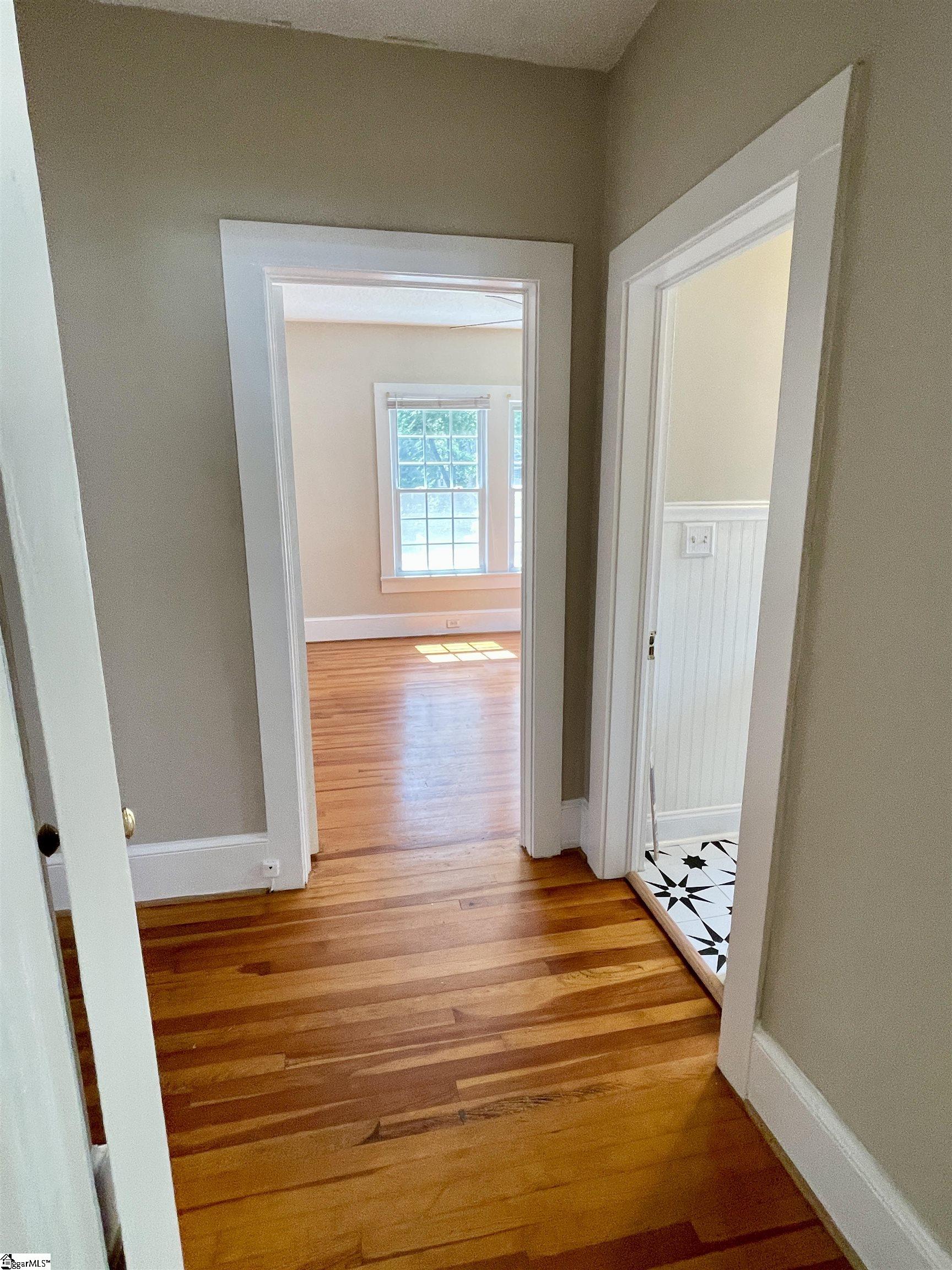 108 Moreland Avenue Laurens, SC 29360