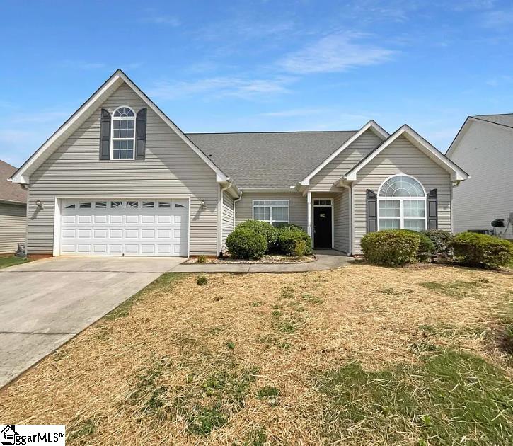 134 Lauren Wood Circle Taylors, SC 29687-3166