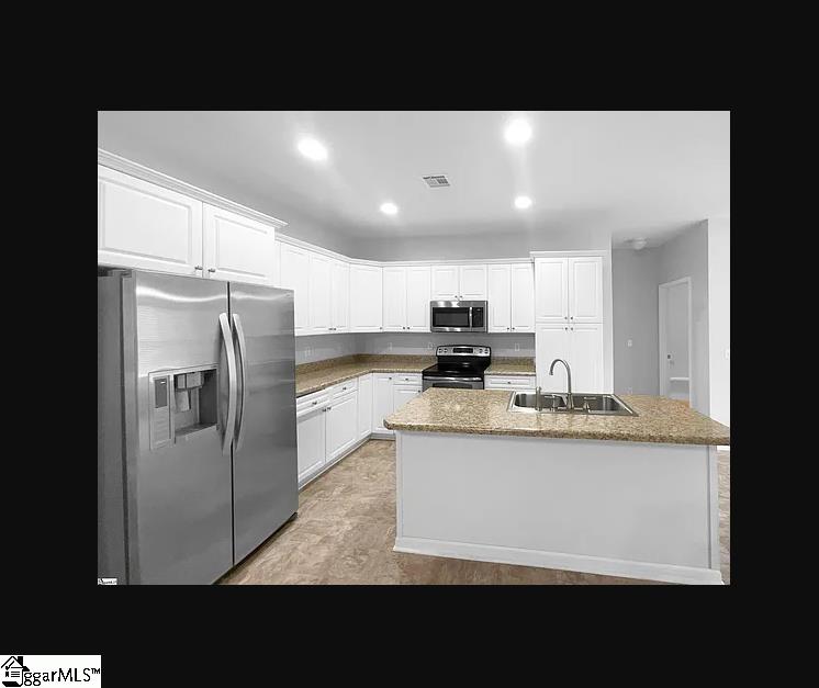 134 Lauren Wood Circle Taylors, SC 29687-3166