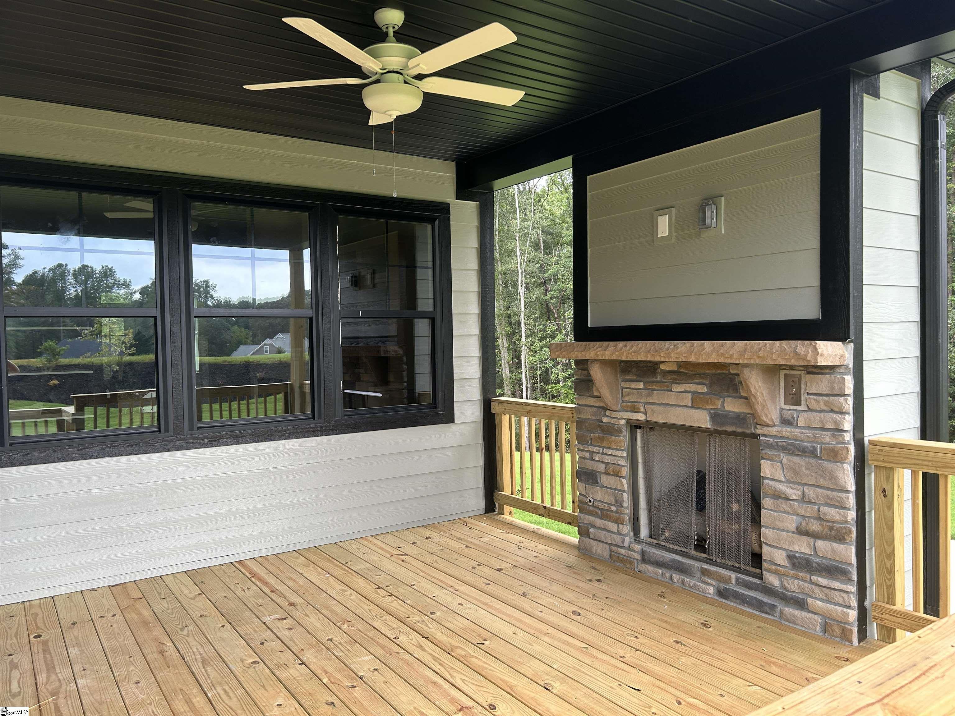 1505 Cross Creek Drive Seneca, SC 29678