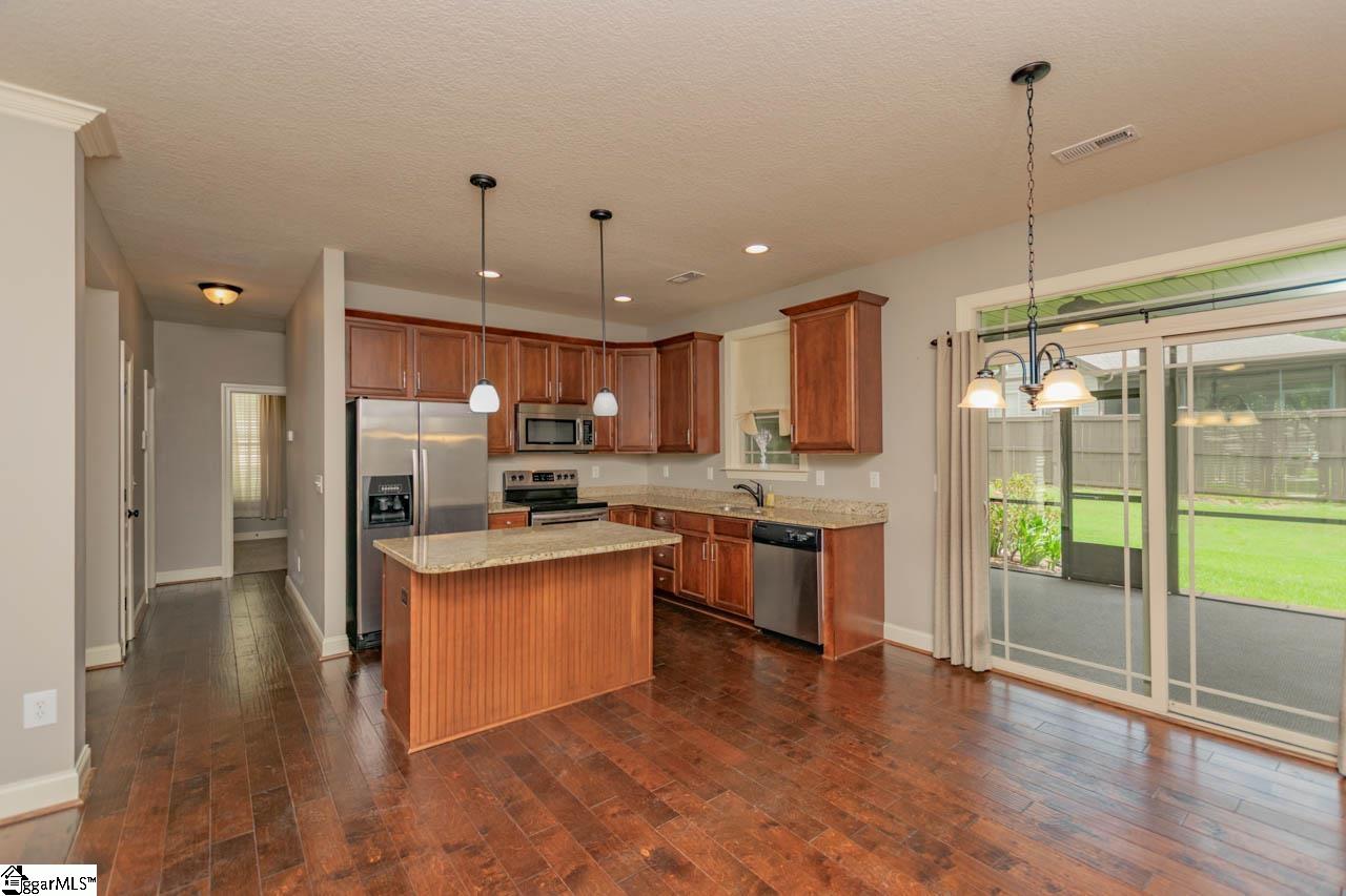 240 Catskill Drive Taylors, SC 29687