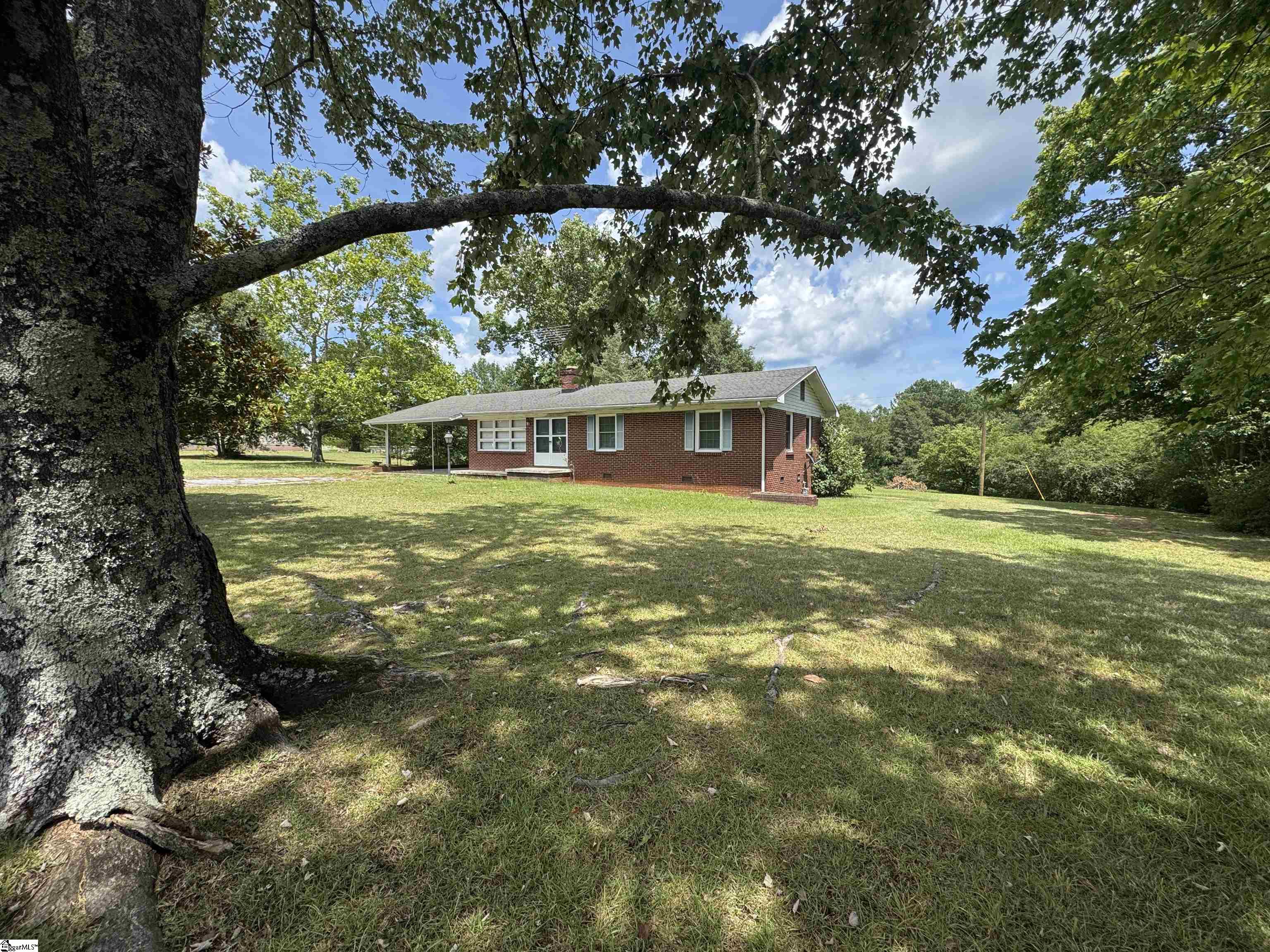 1238 Ebenezer Road West Union, SC 29696