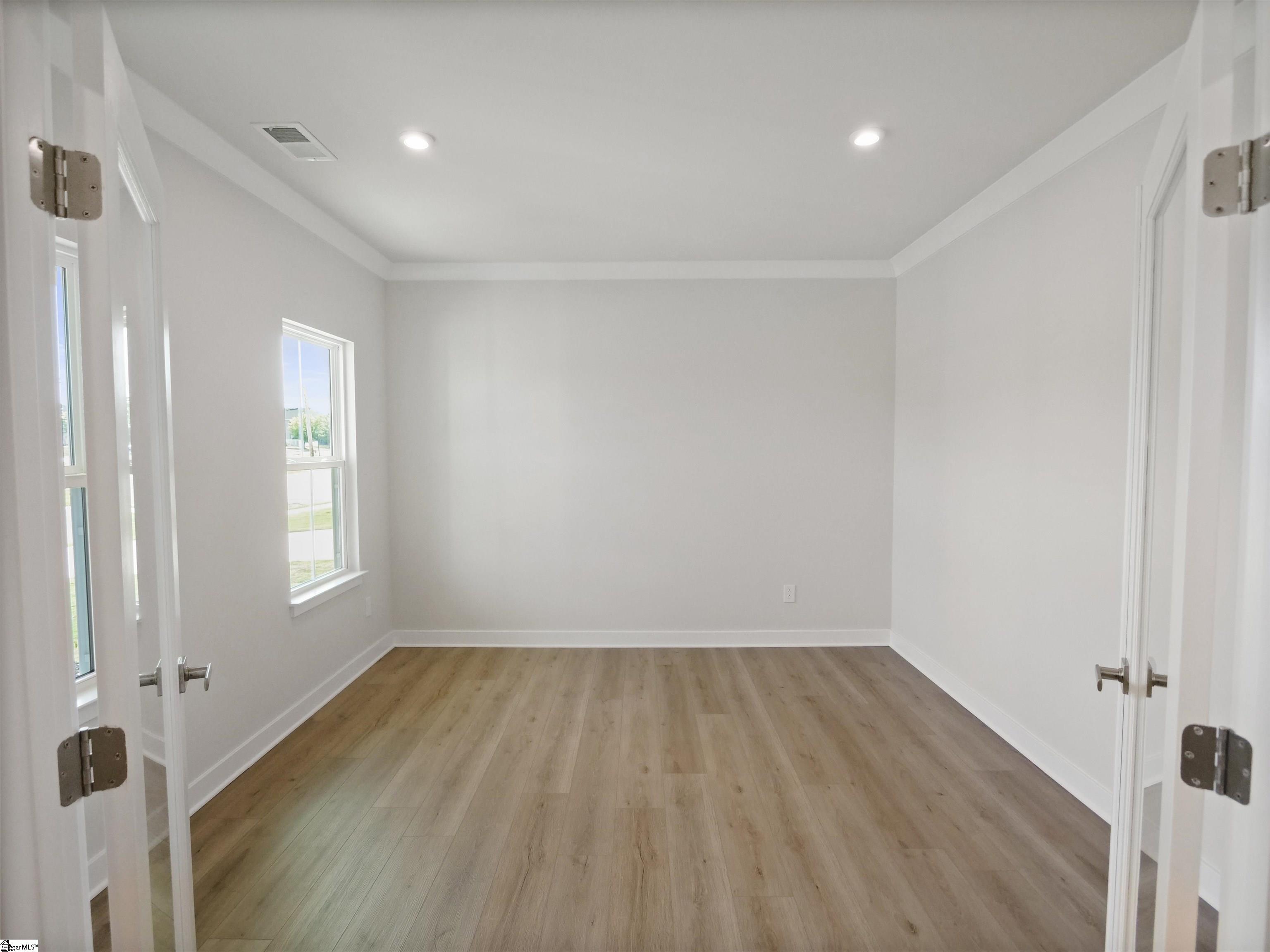107 Meadow Lane Easley, SC 29642