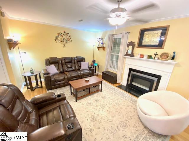 102 E Bay Court Mauldin, SC 29662