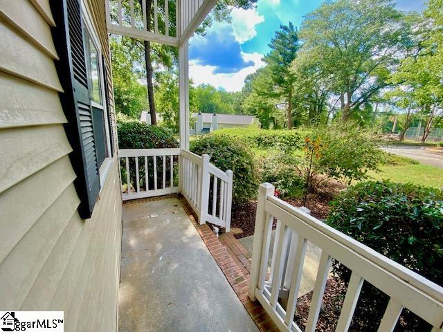 102 E Bay Court Mauldin, SC 29662