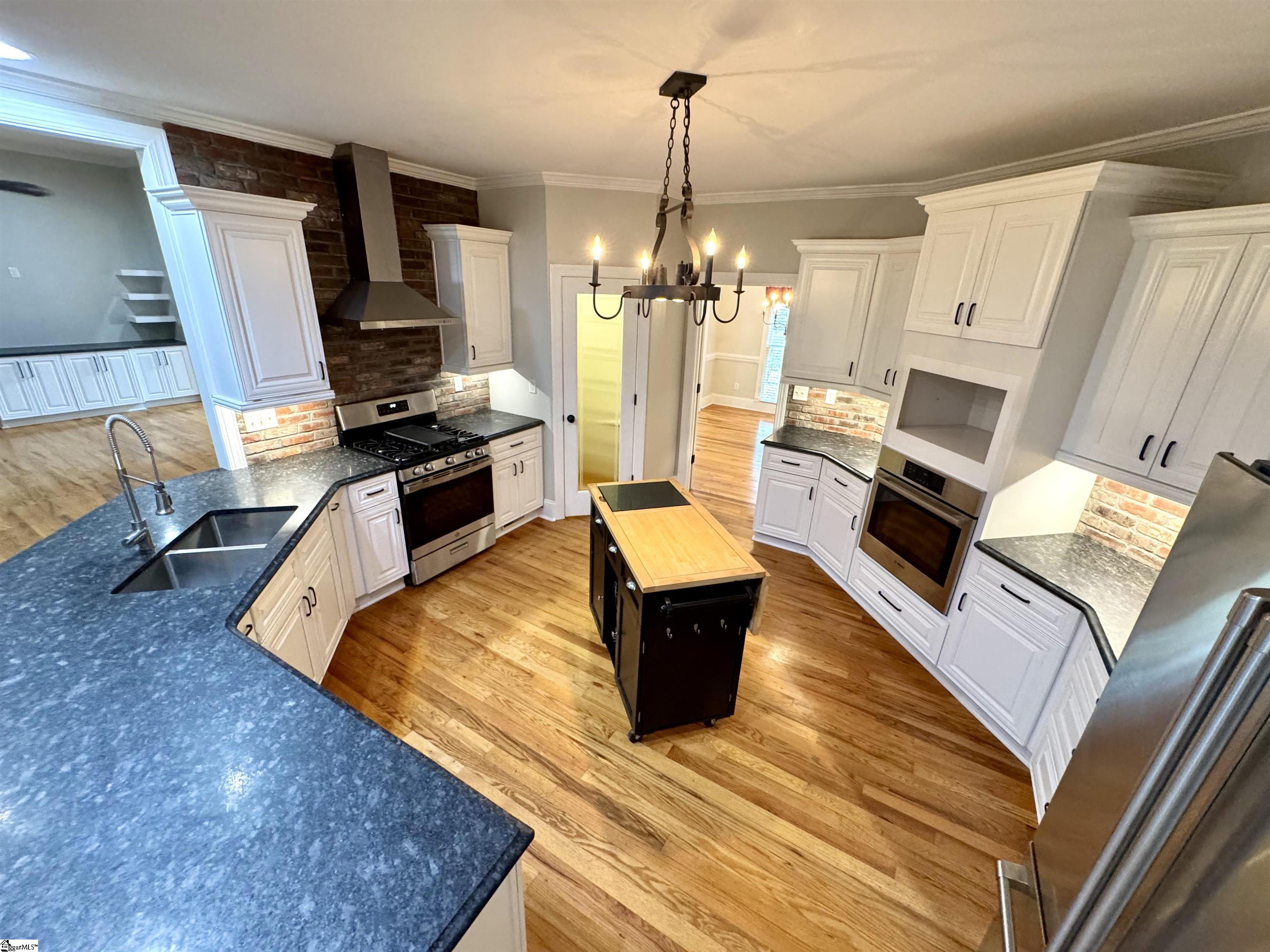 204 Ansonborough Belton, SC 29627